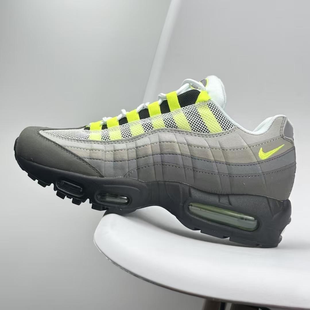 Brand-new men's Nike Air Max 95 grey-green cushioned sports shoes