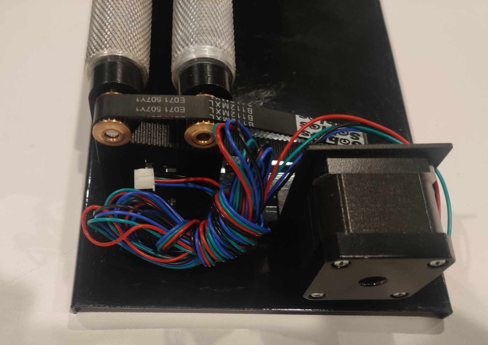OMTech Rotary Axis for K40 40W CO2 Laser Engraver