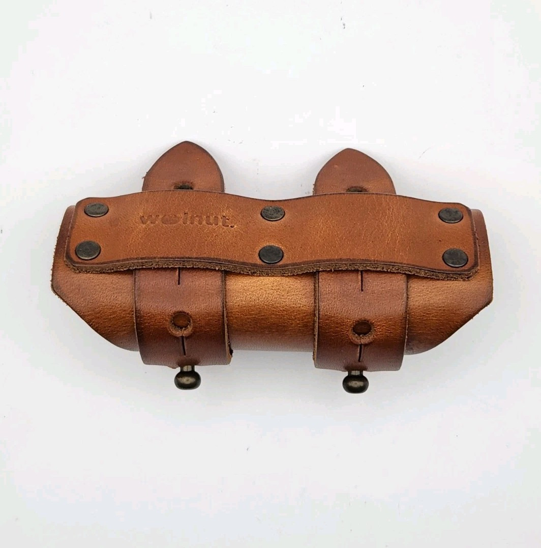 Walnut Modern Designs Leather 6-Pack Beer Carrier for Bicycle