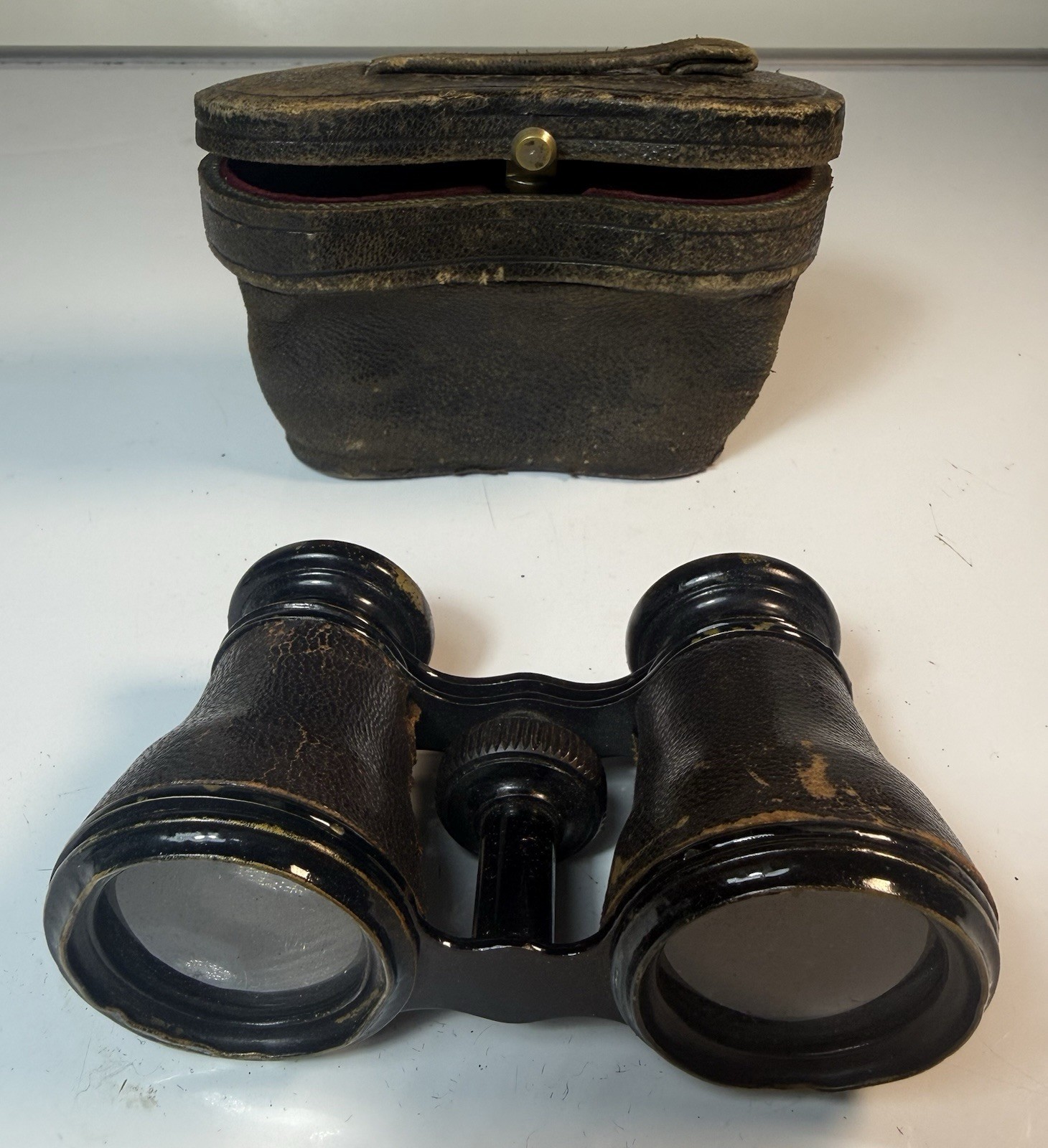 Antique Vendome Paris Opera/Theater Binoculors with antique case