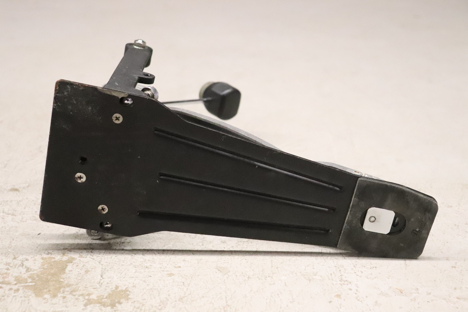 Pearl P-900 Single Chain Solid Base Bass Drum Pedal