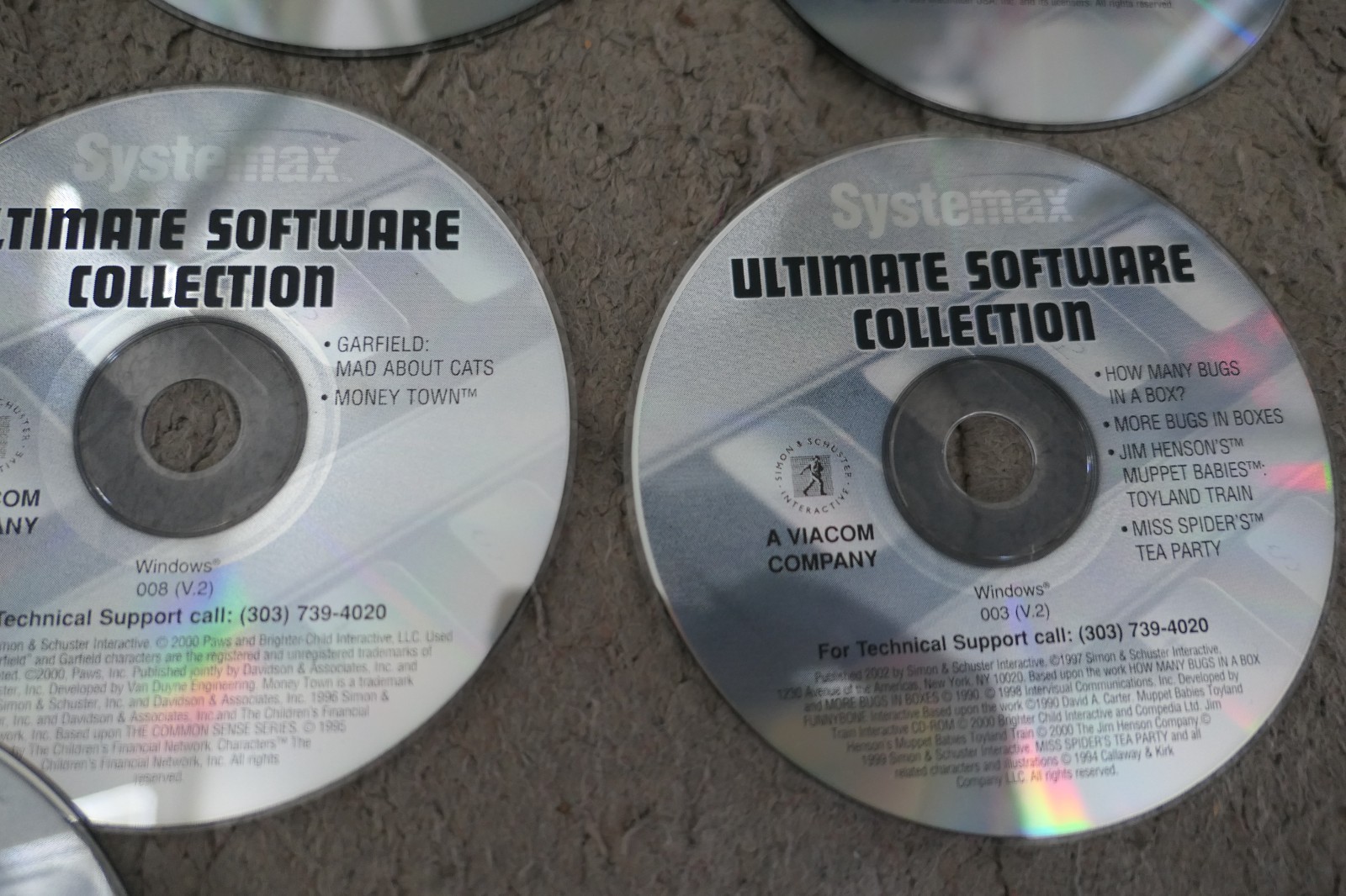 Systemax Ultimate Software Collection CD Rom Game 25-Discs