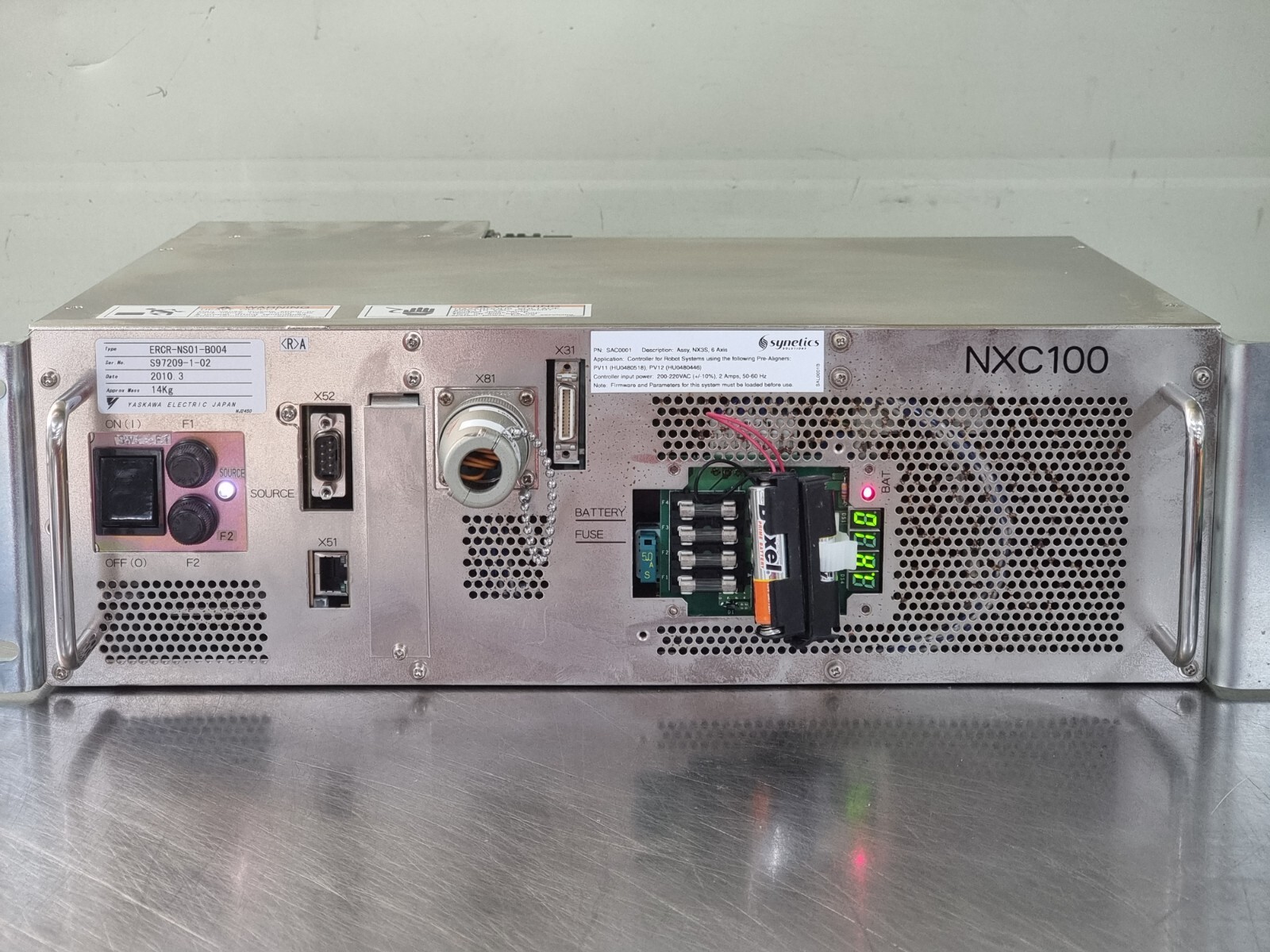 YASKAWA ROBOT CONTROLLER ERCR-NS01-B004  NXC100