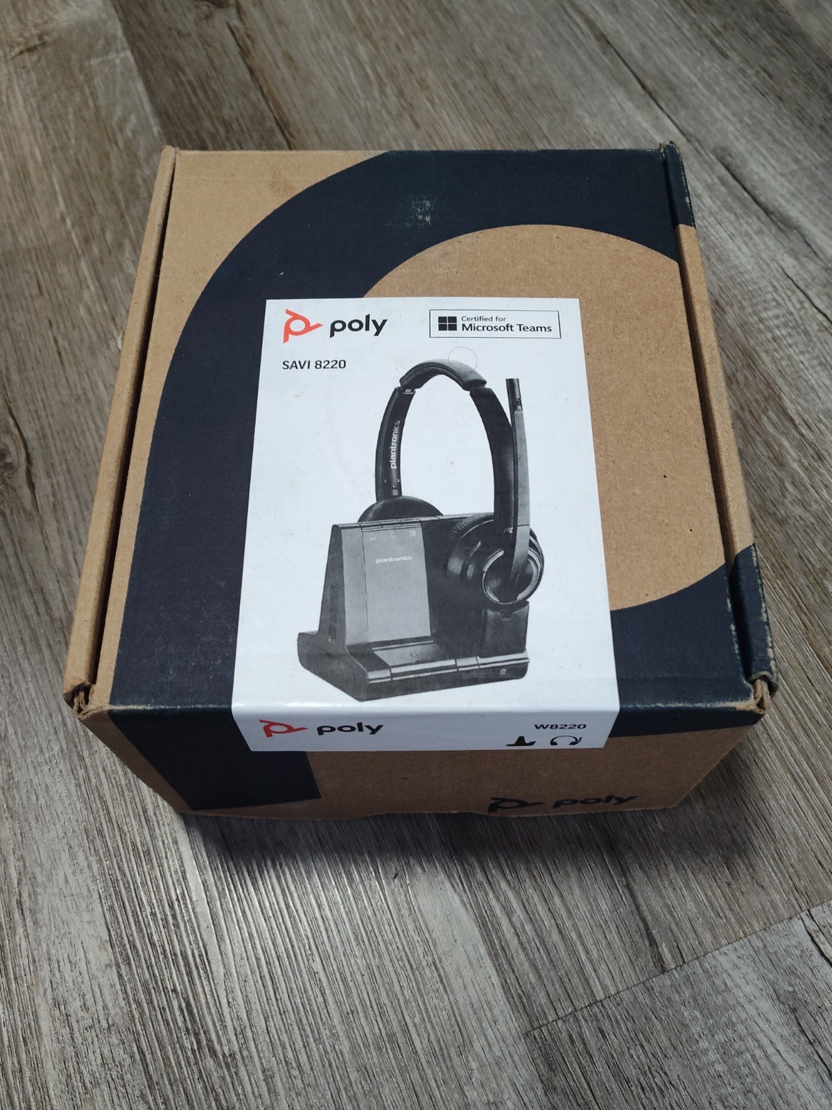 Poly Savi 8220 DECT/Bluetooth Wireless Headset Base, ANC Boom Mic, Black WORKS