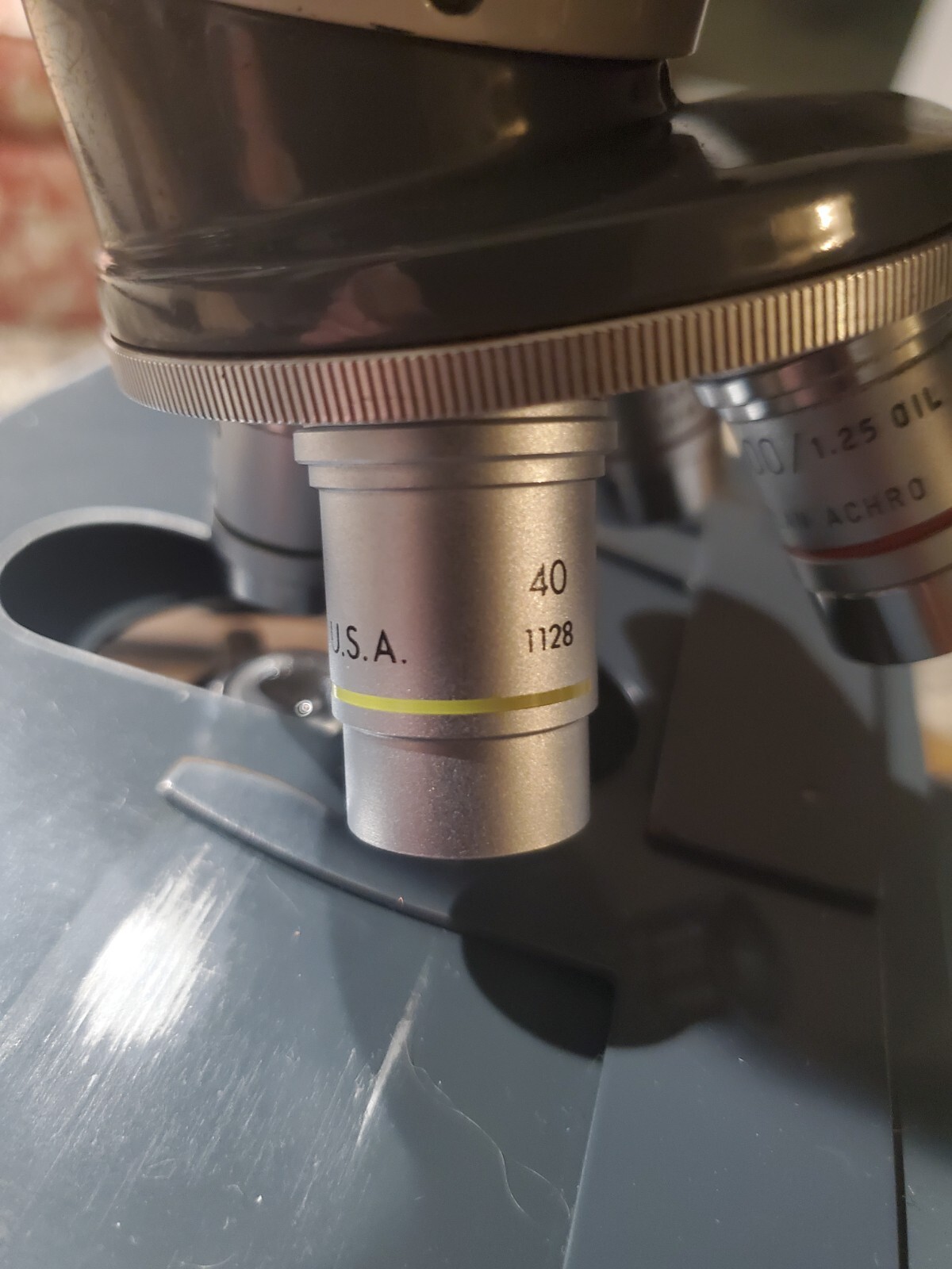Microscope American Optical One-Ten MicroStar Dual Head w/4 Objectives