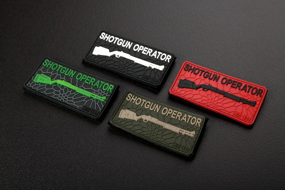 2D pvc rubber tactical morale military army patch “Shotgun operator” bk/wh