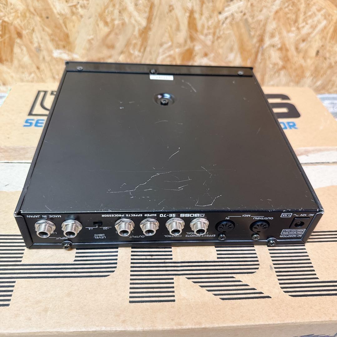 BOSS Pro SE-70 Super Effects Processor vintage from japan with adapter