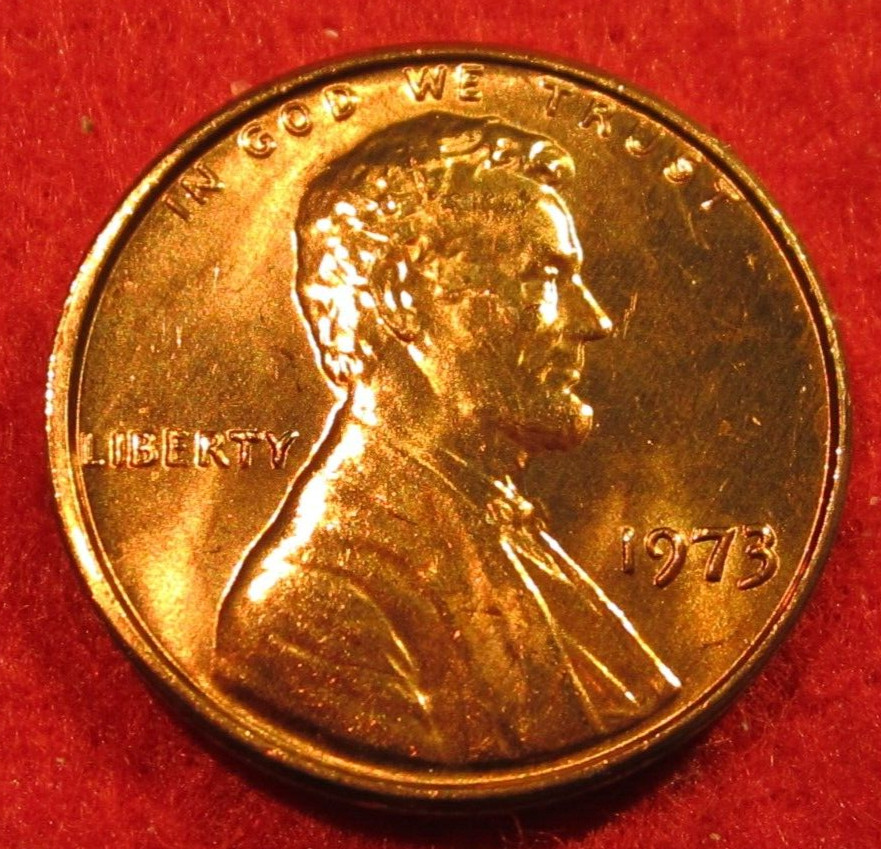 1973 (P) Lincoln Memorial Cent/Penny - Uncirculated - Red - Actual coin C61