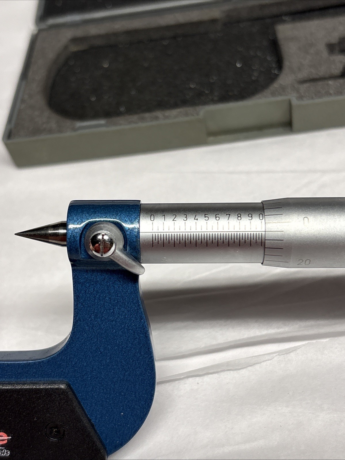 NULINE PRECISION 15° POINT MICROMETER 0-1" RANGE .001" GRADS W/case & Wrench