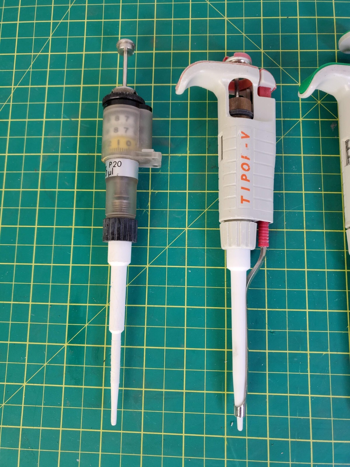 Group of 4 Different Pippettes