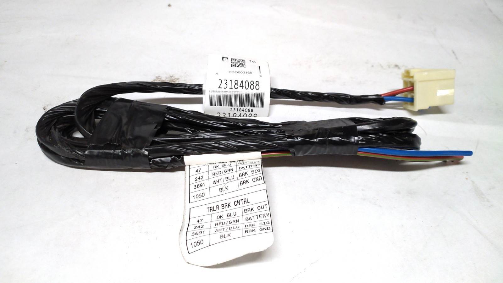 OEM GM 23184088 Trailer Brake Control Wiring Harness Adapter