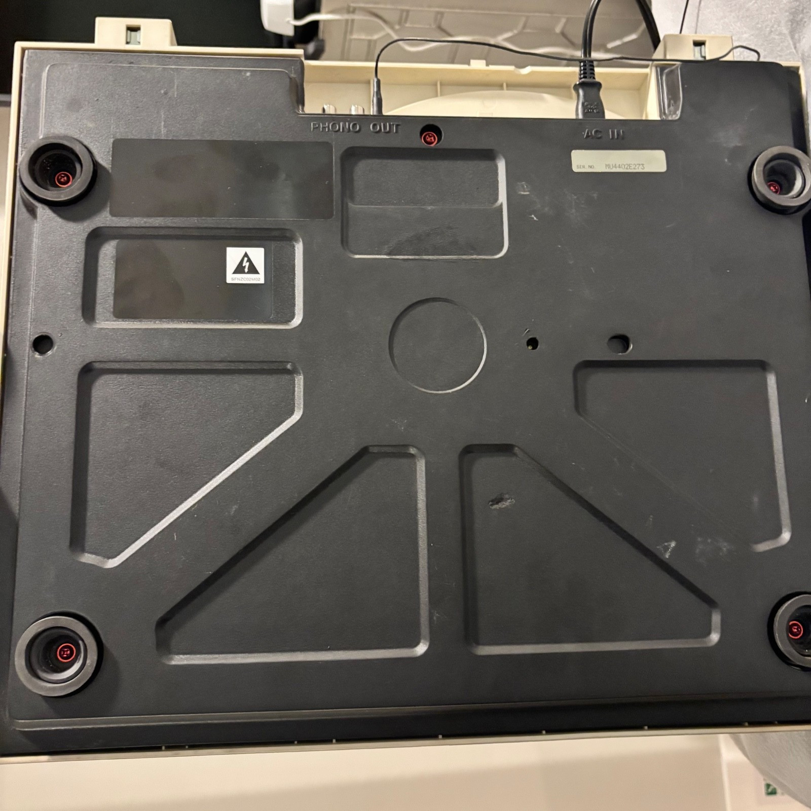 Technics SL-B200 Turntable Working