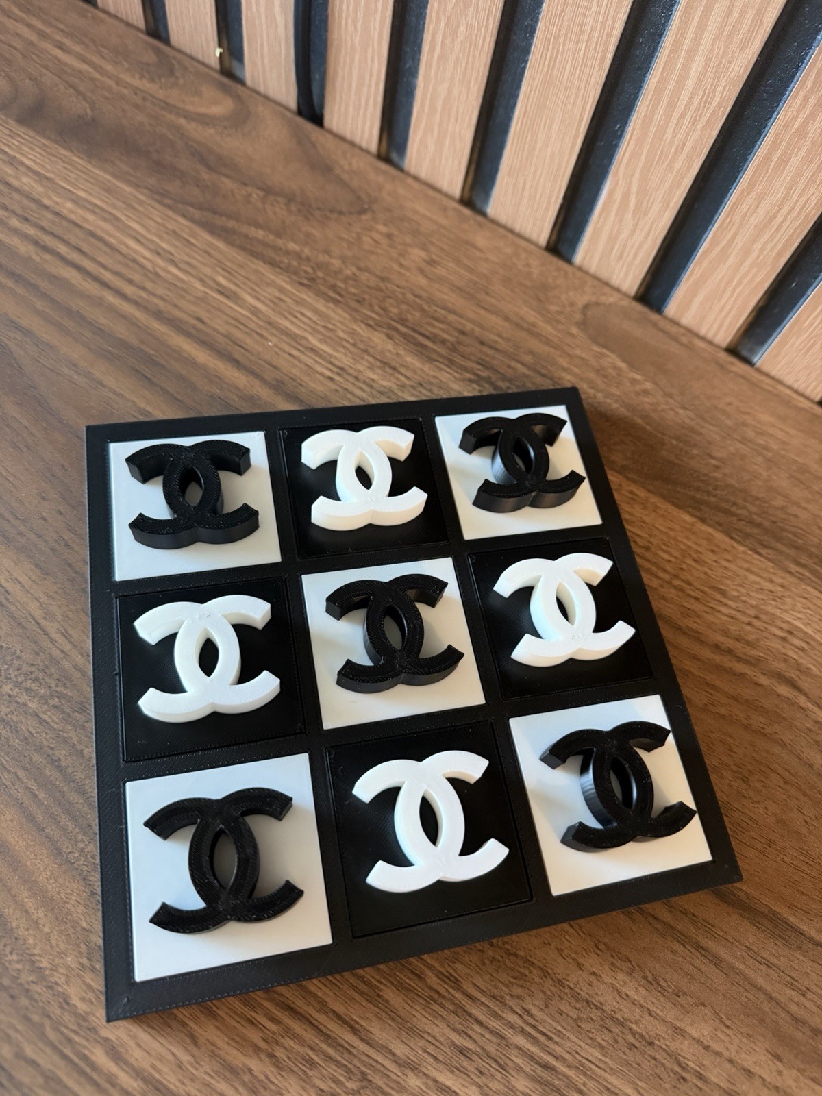 Tic Tac Toe, Black/White Ch
