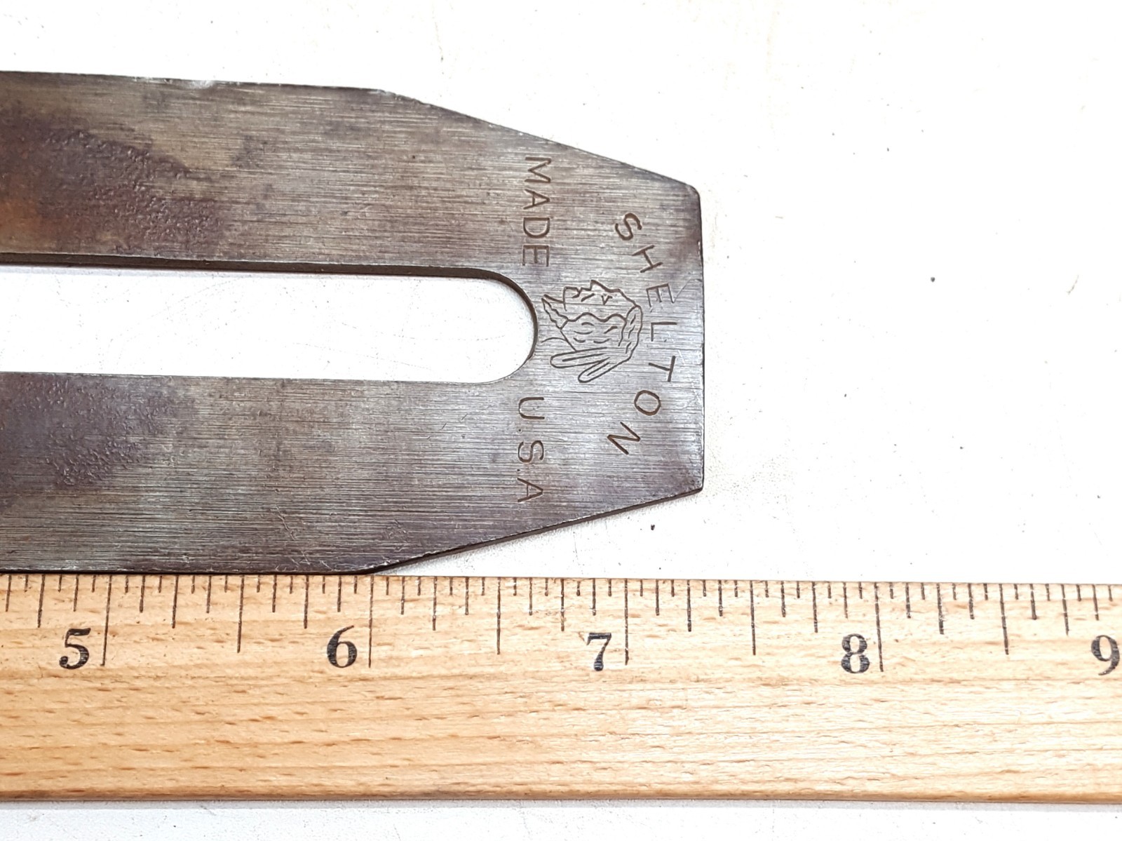 5689 Shelton; Single Iron, 2" Wide