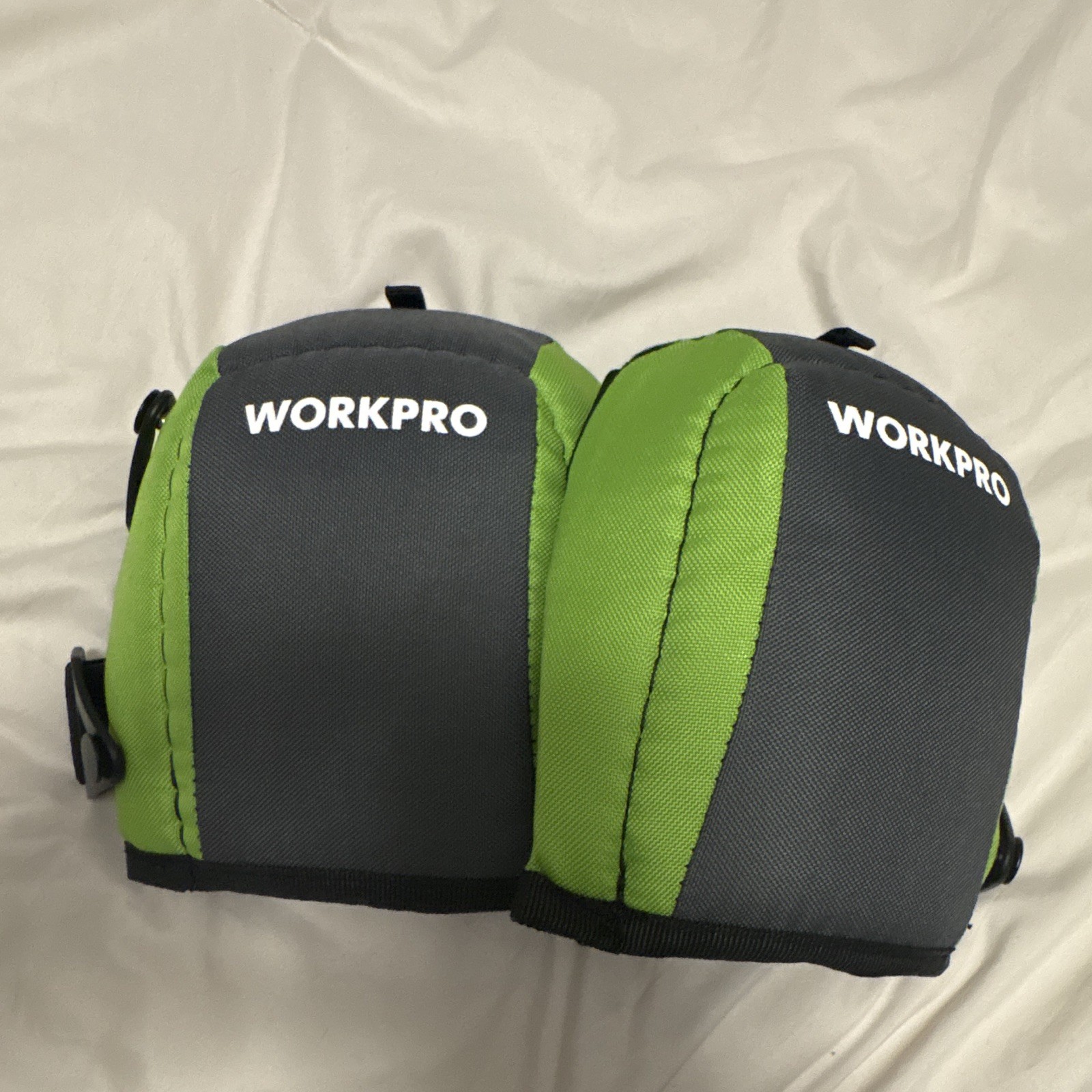 WORKPRO Knee Pads Garden Flooring Comfortable Knee Cushion Nylon Foam Padding