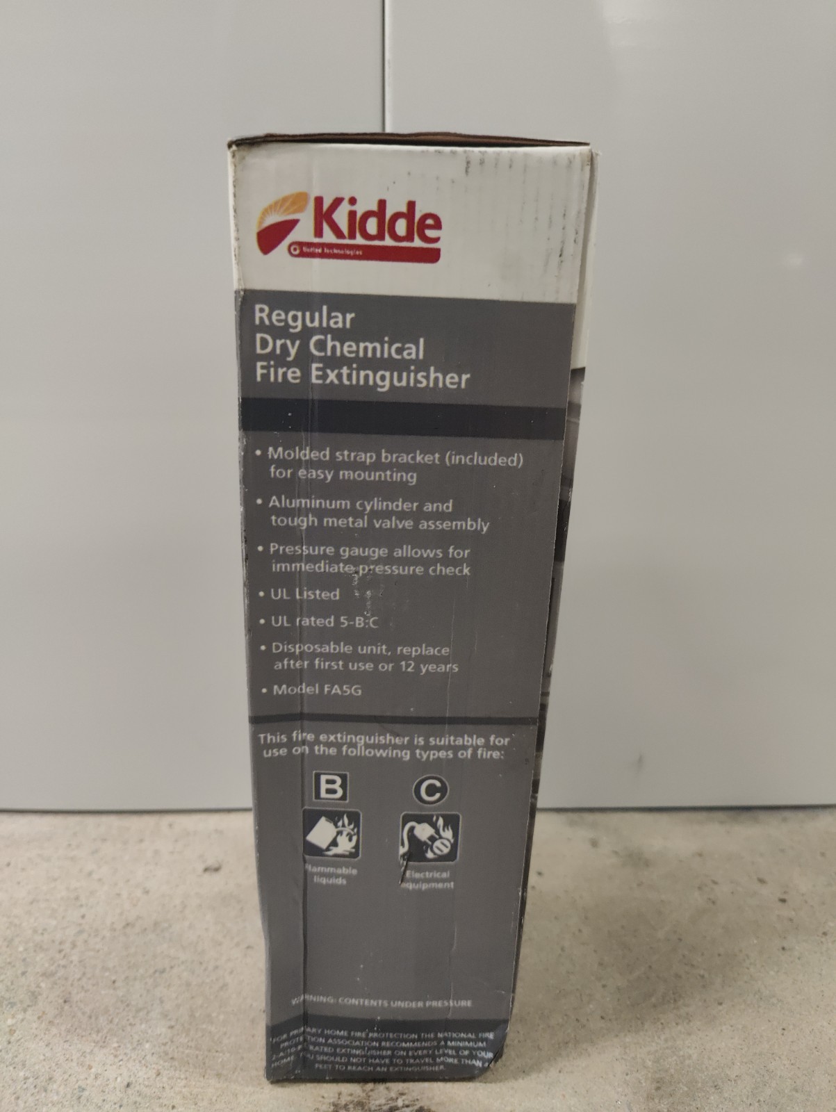 Kidde Regular Dry Chemical Fire Extinguisher, Strap Bracket Included - (3.2 Lbs)