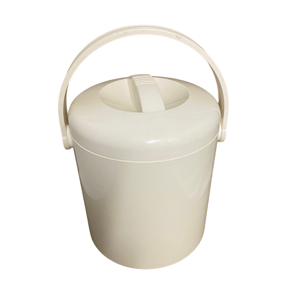 Portable White Ice Bucket Insulated solid Handle and Lid White Interior USA