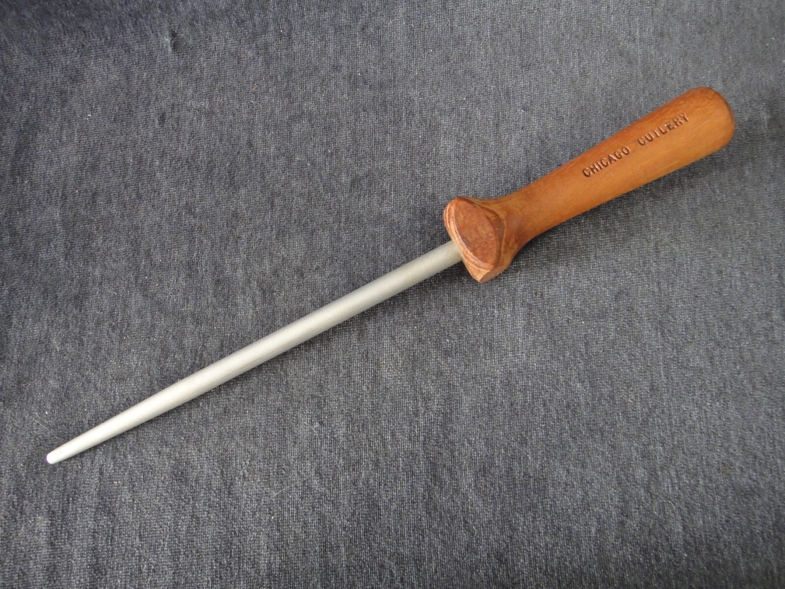 Vintage Chicago Cutlery 10" Sharpening Honing Steel, Wood Handle #13