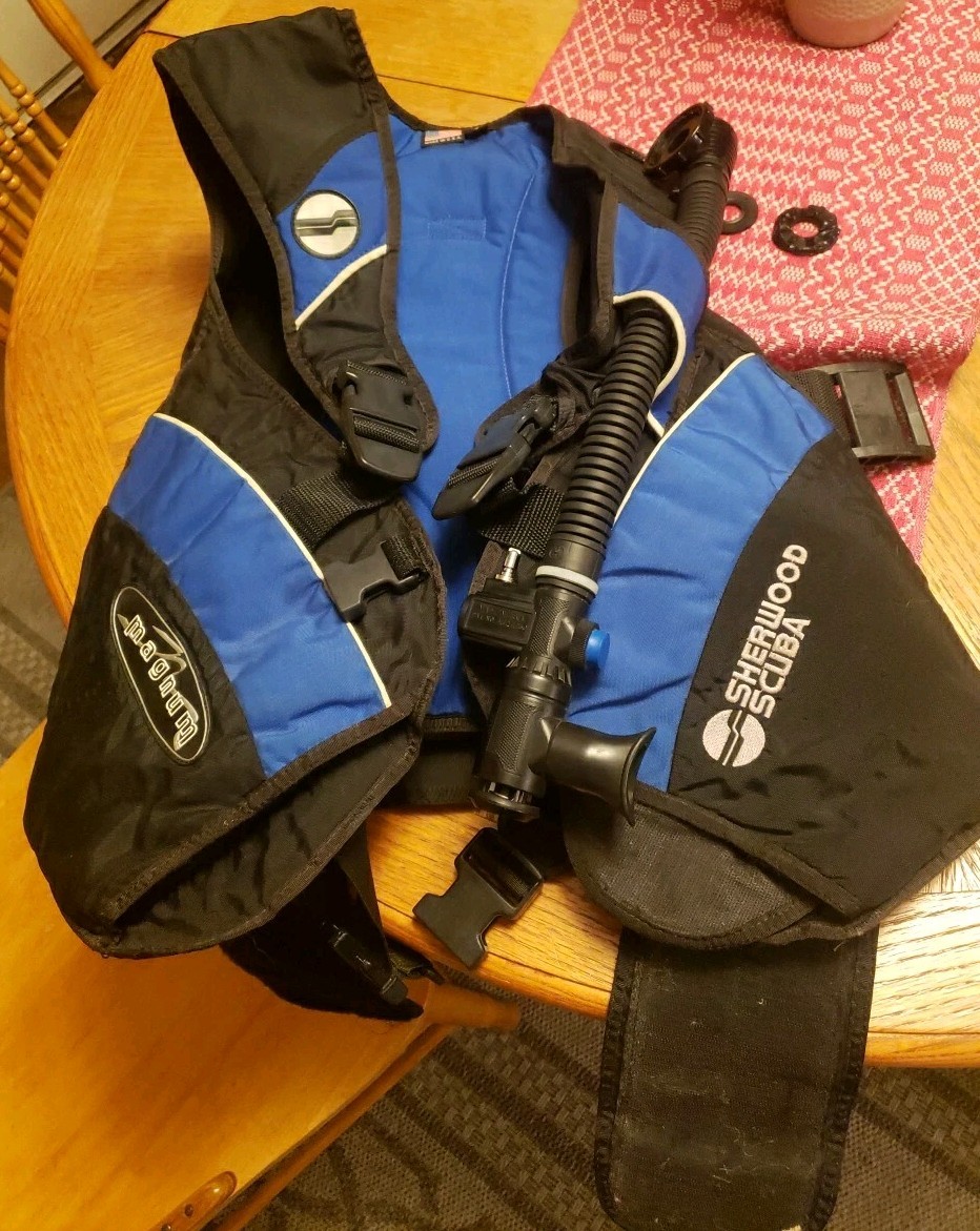 Sherwood Magnum Small Scuba Dive Buoyancy Comp. Vest Needs Repair Or Parts Only