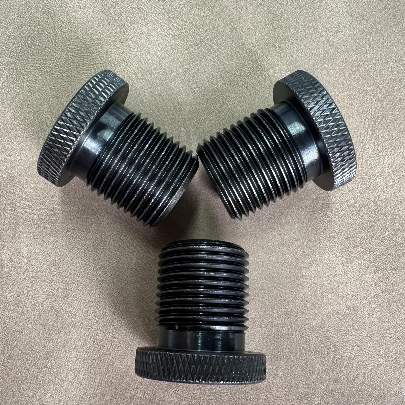 3 Pack Thread Protector and Washers, 1/2 * 283/4 * 16, Black
