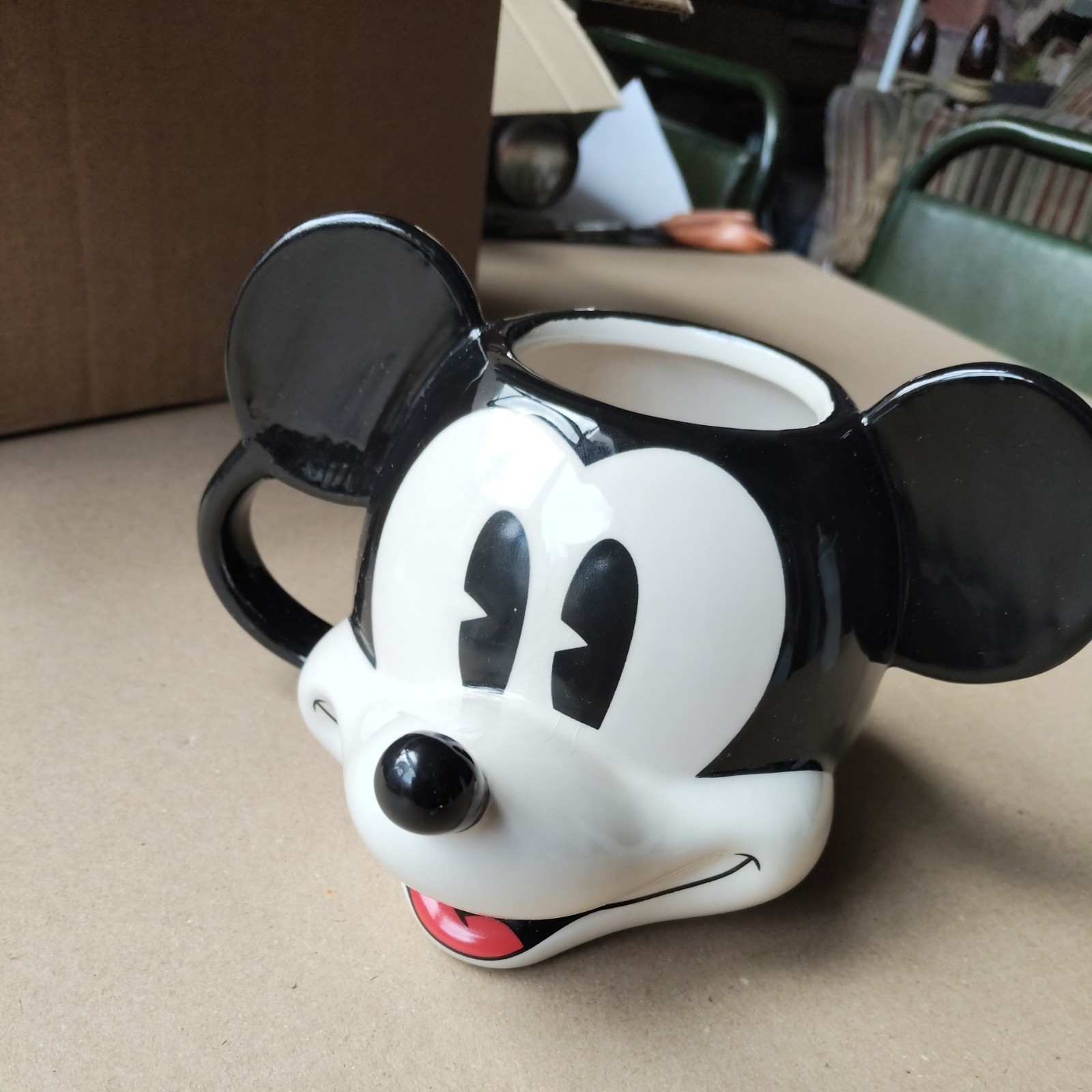Disney Mickey Mouse Mug - Coffee Tea Cup - Please read