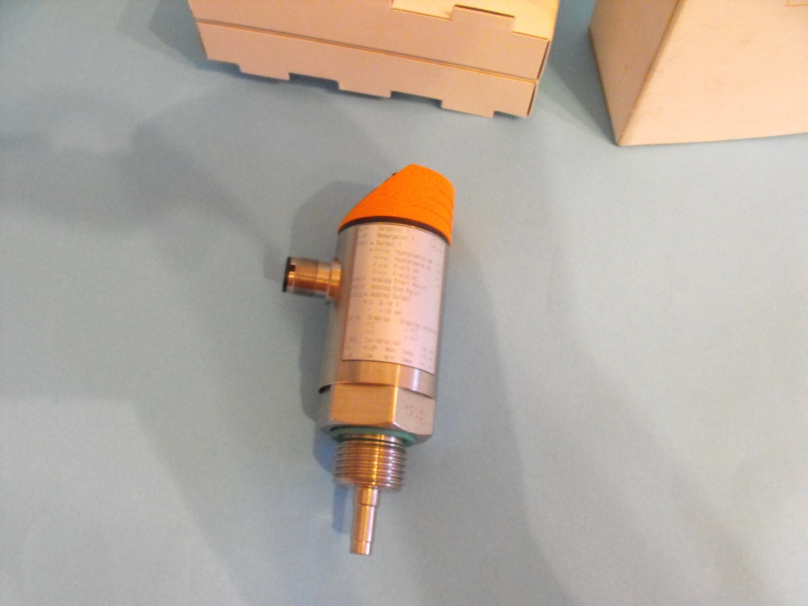 IFM EFECTOR TN2430.TN-013KBBR12-MFPKG/US/V.temperature sensor.NEW.