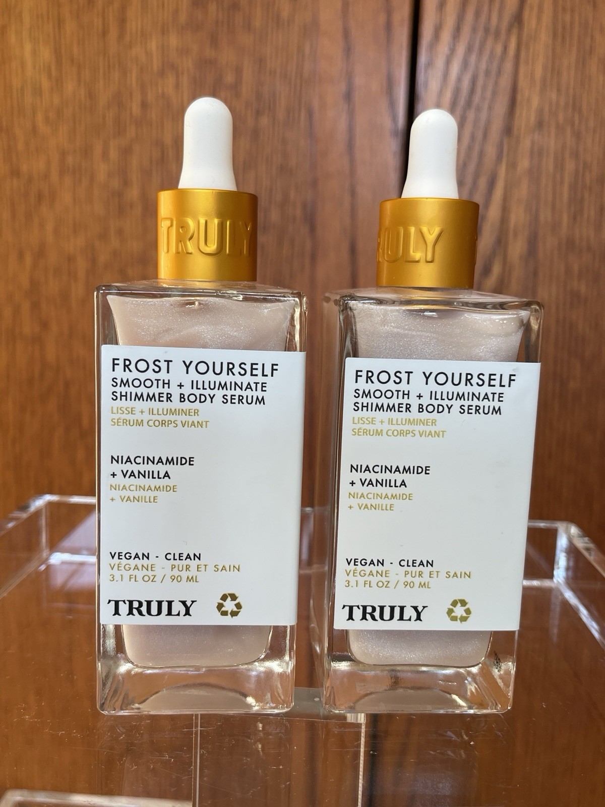 TRULY Frost Yourself Shimmer Body Serum Niacinamide Vanilla Vegan 3.1 fl oz