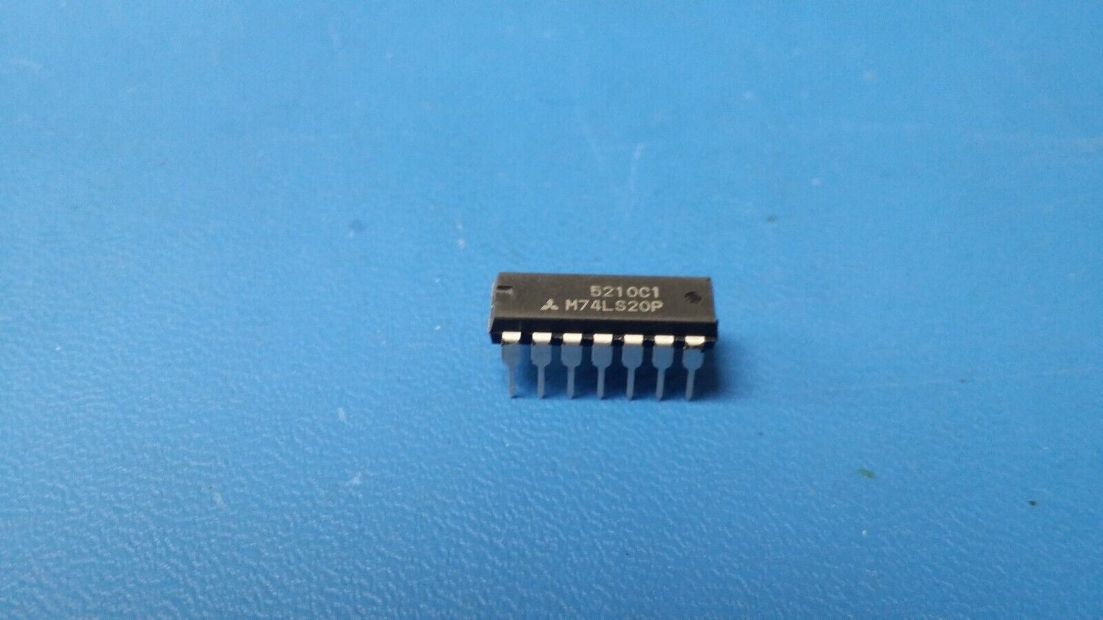 (5 PCS) M74LS20P MITSUBISHI NAND Gate, TTL, PDIP14