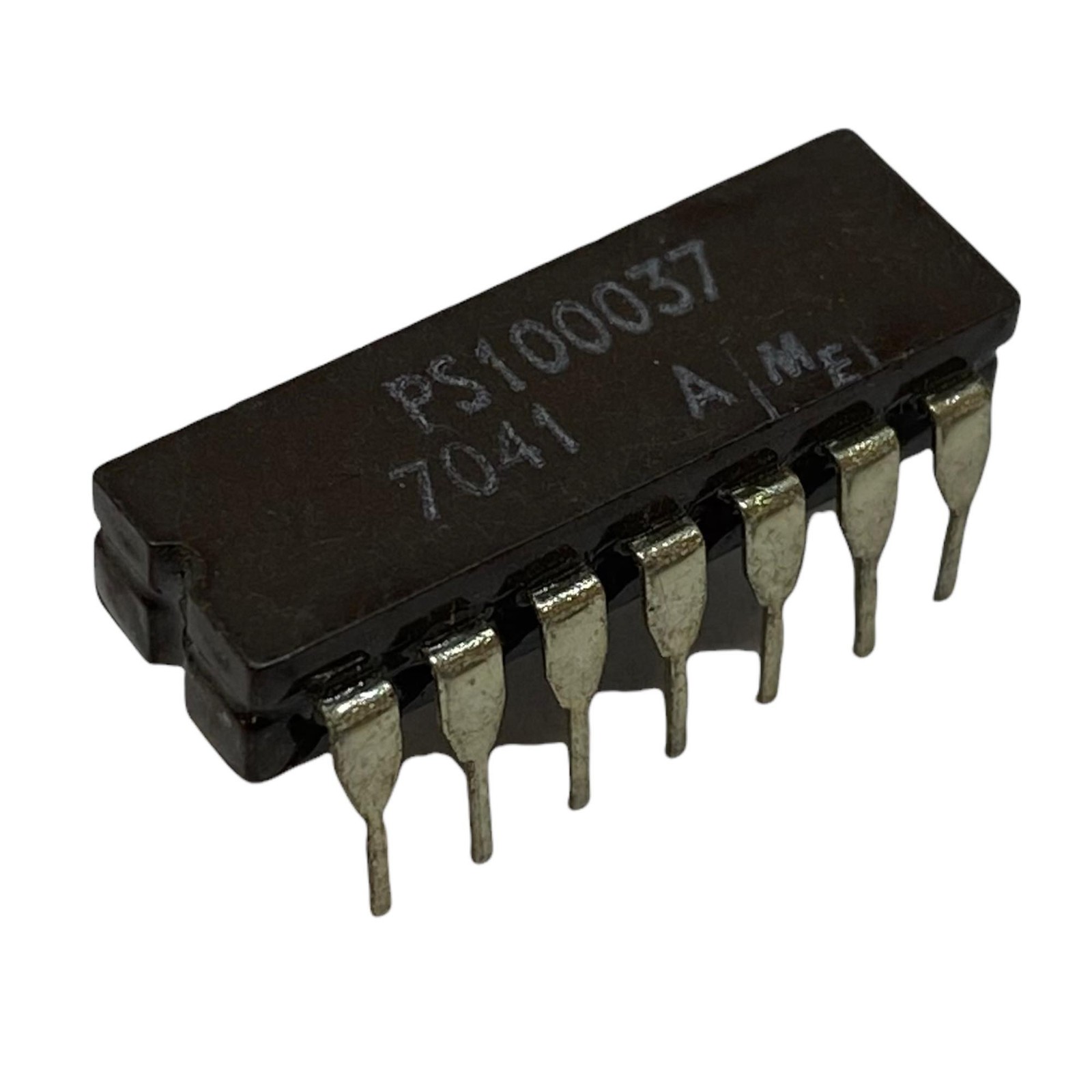 7041A Ceramic Integrated Circuit