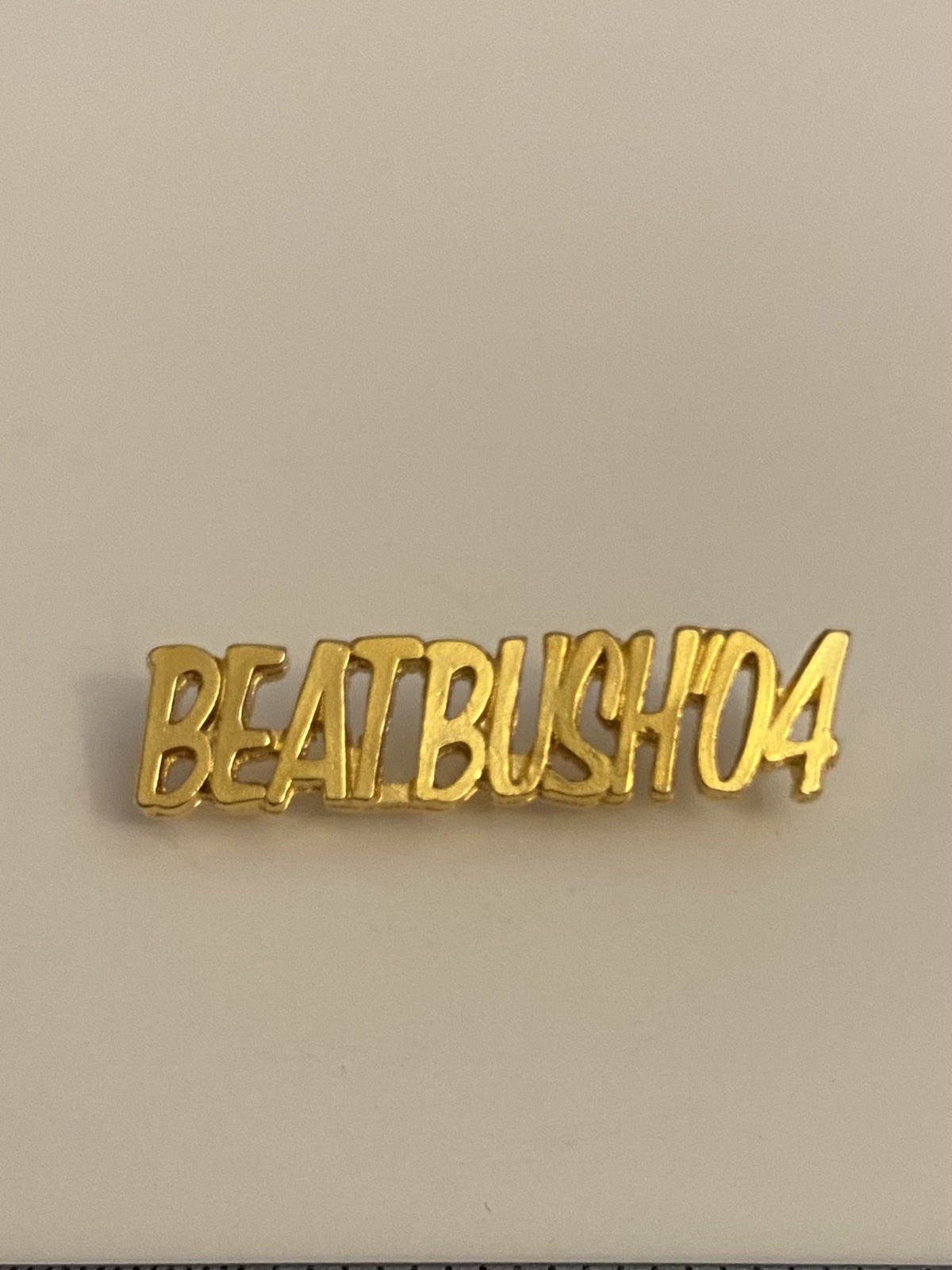 Beat Bush ‘04 Lapel Pin P22