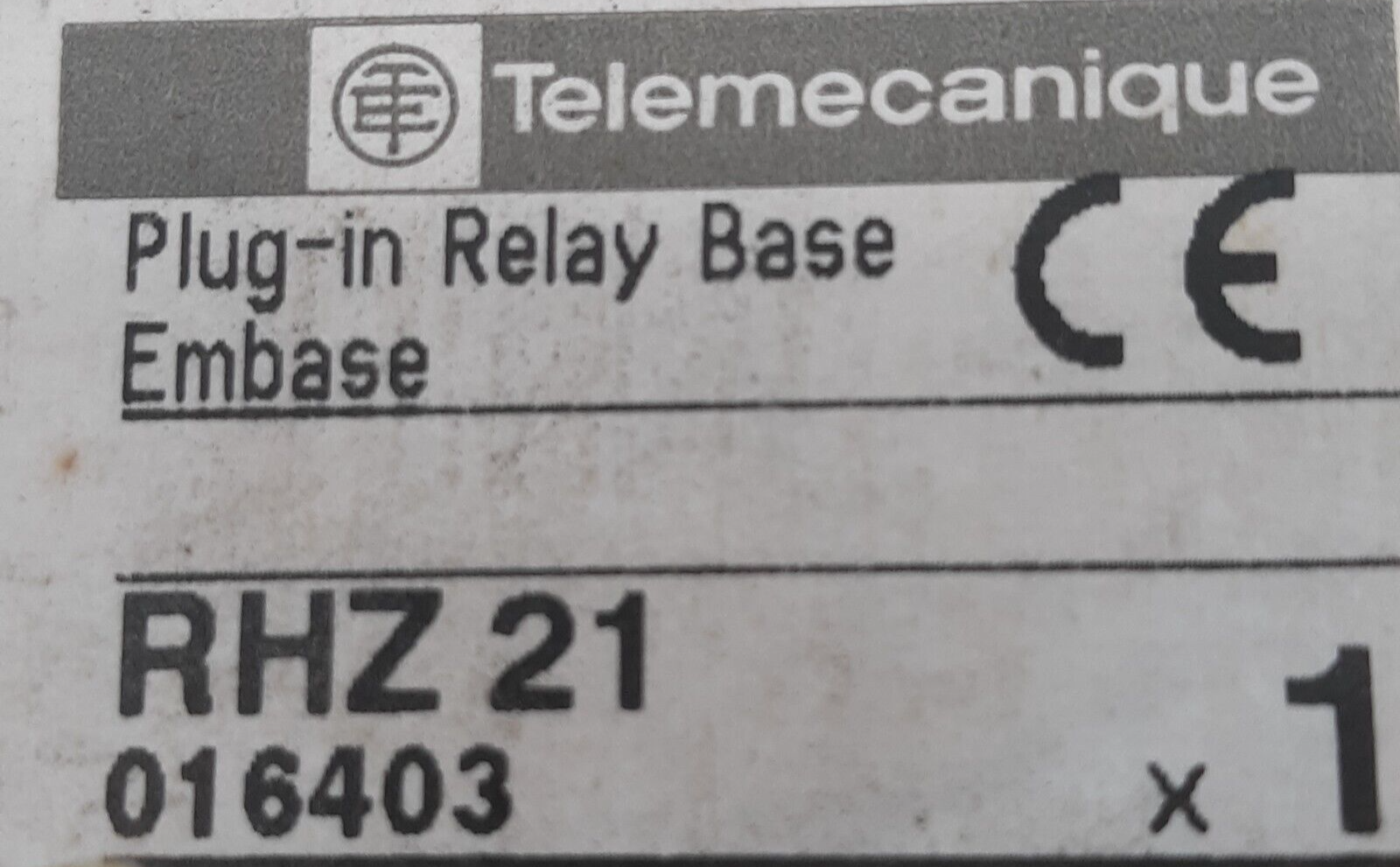 Telemecanique RHZ21 Socket Base