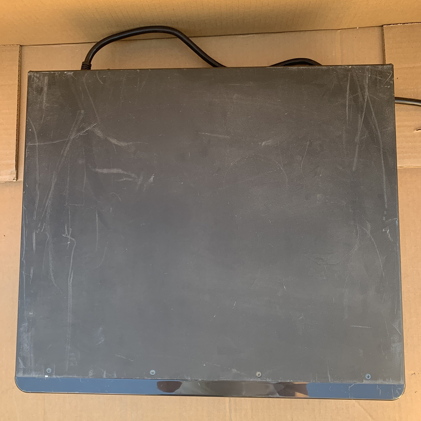 Savant AMP-2000 8 Zone/ 16 Channel Amplifier - Good!