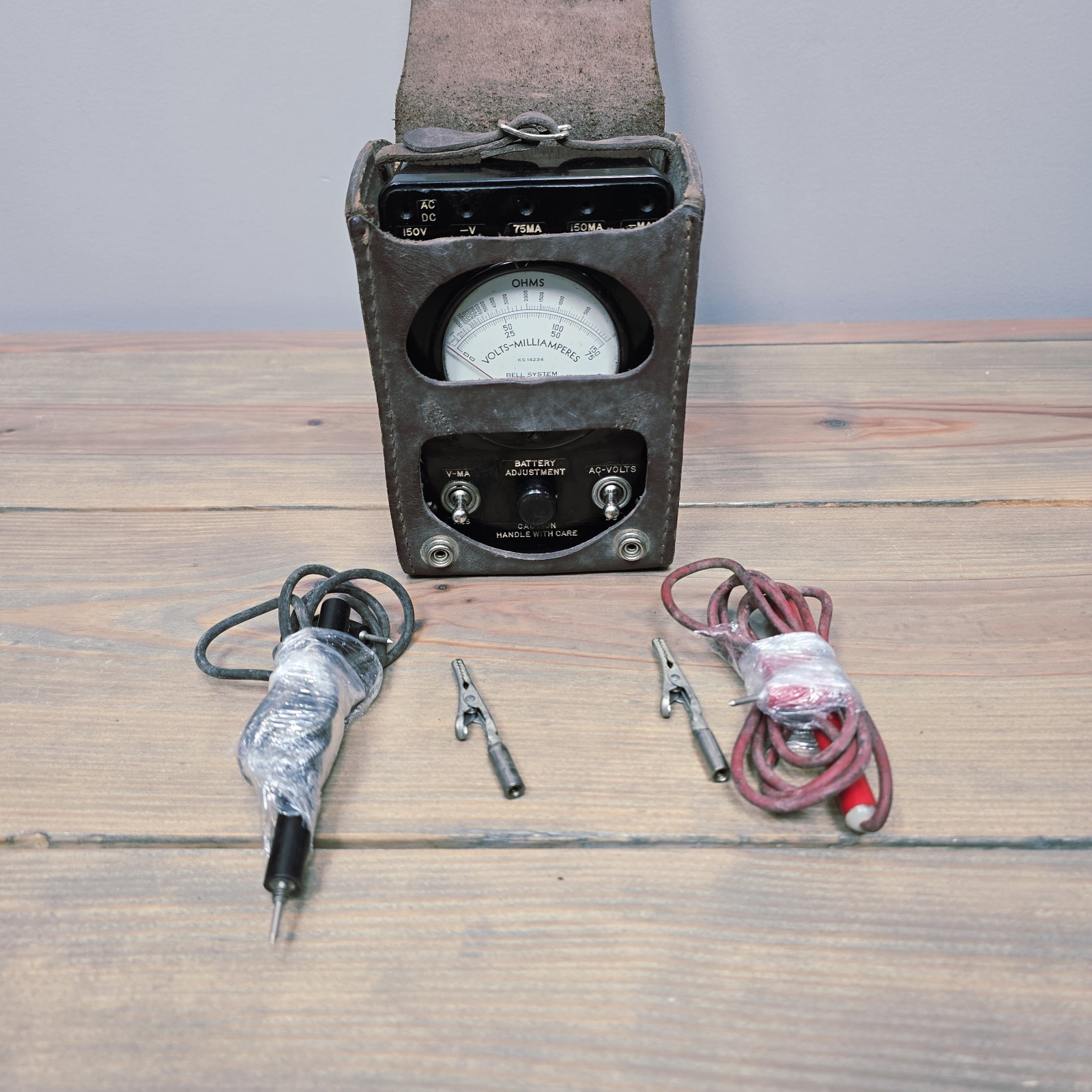 Vintage Bell System KS-14234 324 Volts-Milliamperes Meter Ohms With KS8456 Case