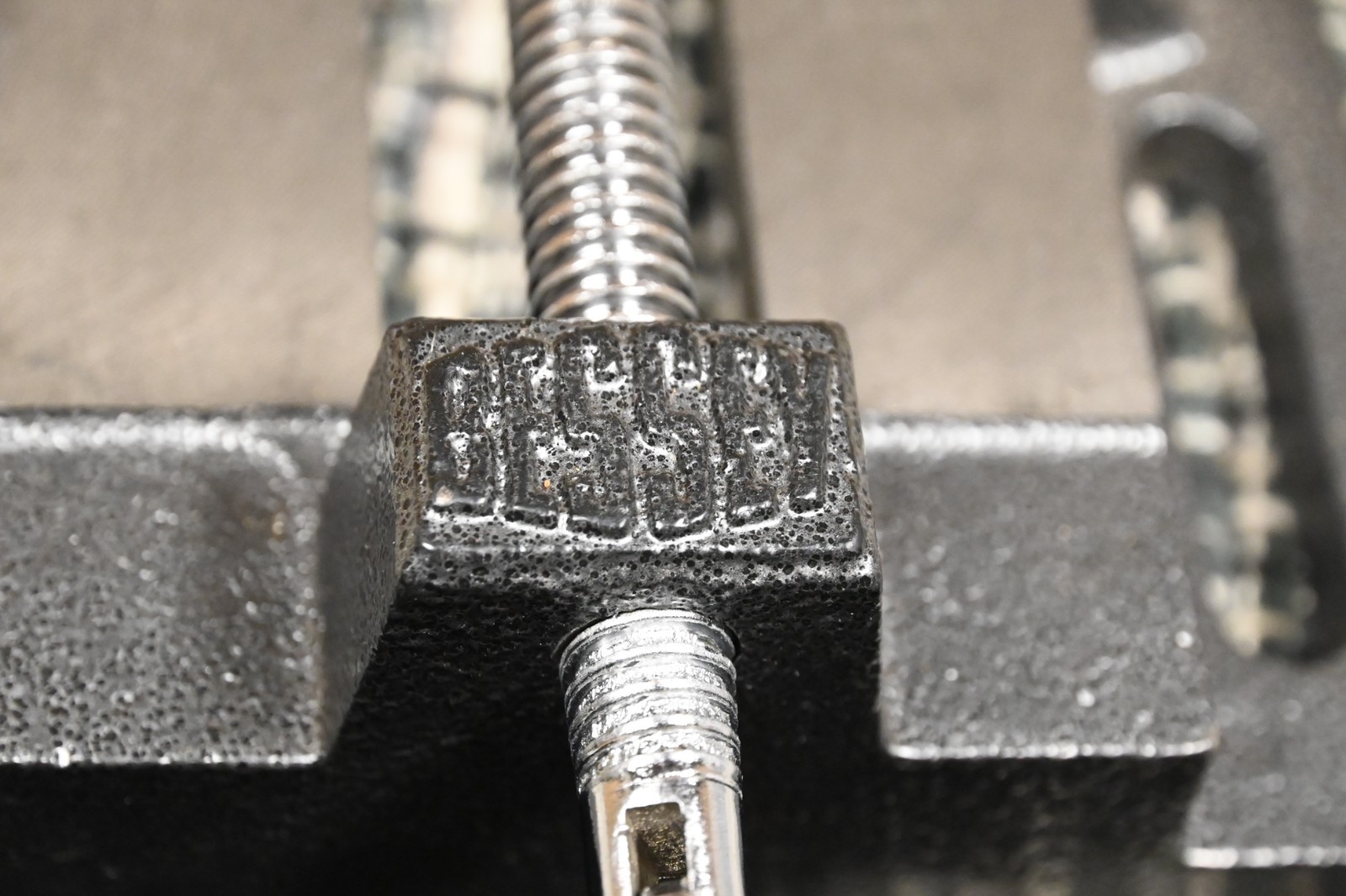 4-inch milling vise