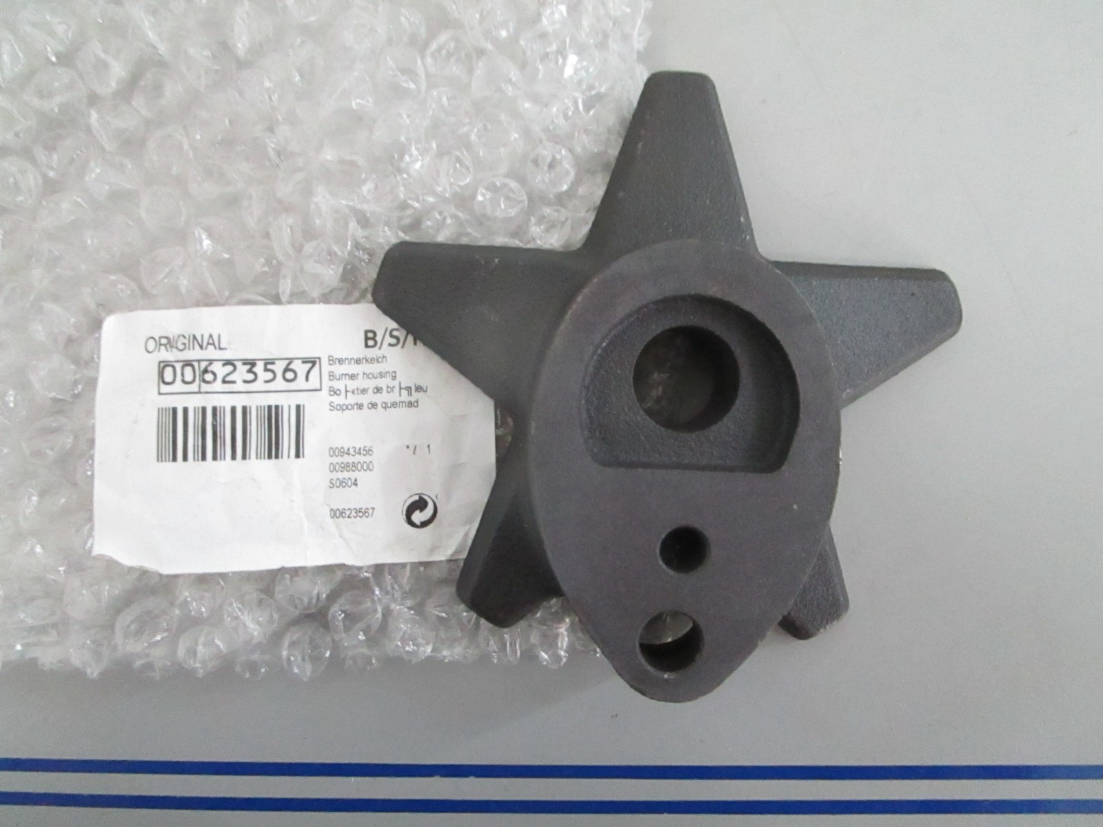 *NEW OEM* 0820 Bosch Burner Housing 00623567