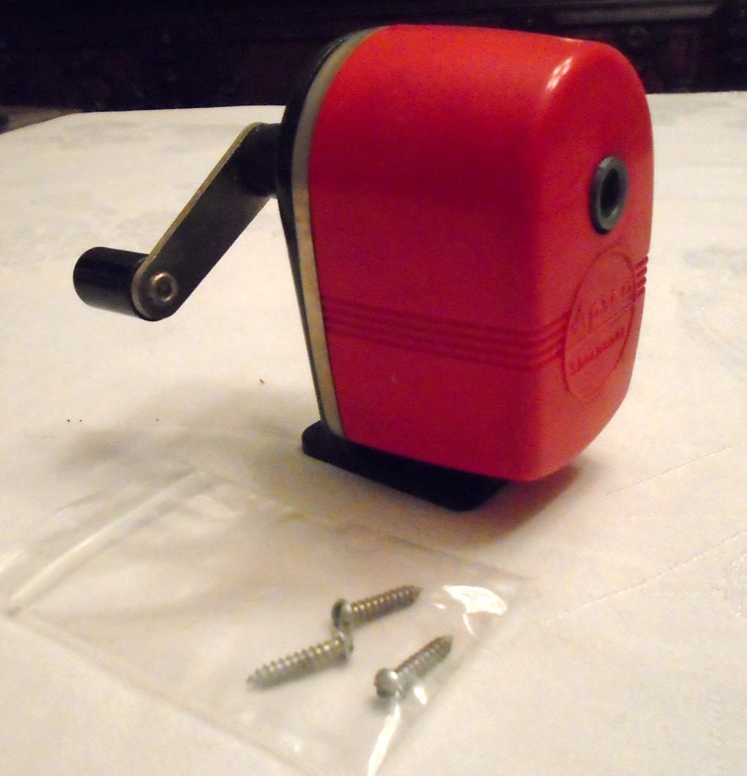 Vintage APSCO Midget Pencil Sharpener RED Wall Mount Crank USA Metal Works Great