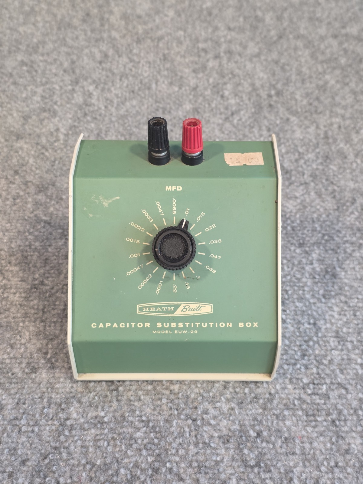 Vintage Heathkit / Heath Built EUW-29 Capacitor Substitution Box - Untested