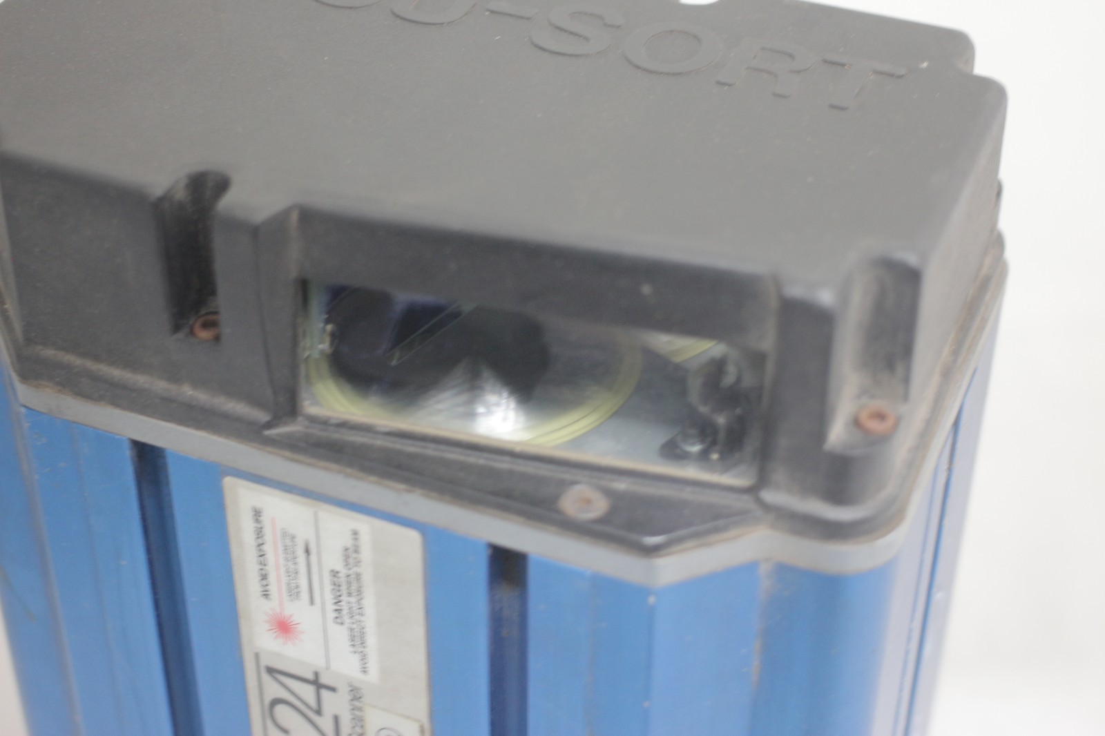 ACCU-SORT 24i LASER BAR CODE SCANNER