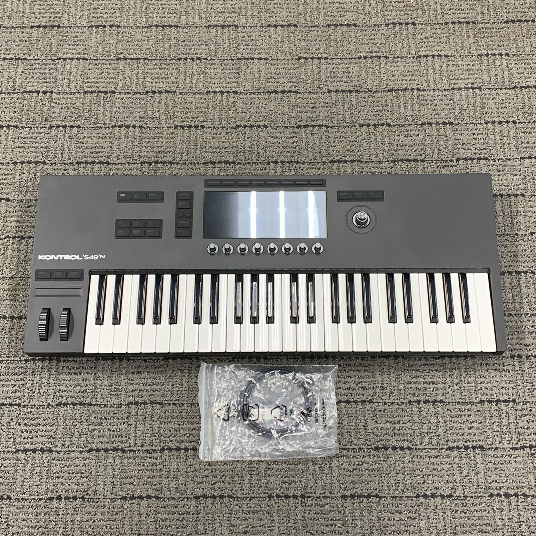 Native Instruments S-Series Komplete Kontrol S49 MK3 Keyboard Controller