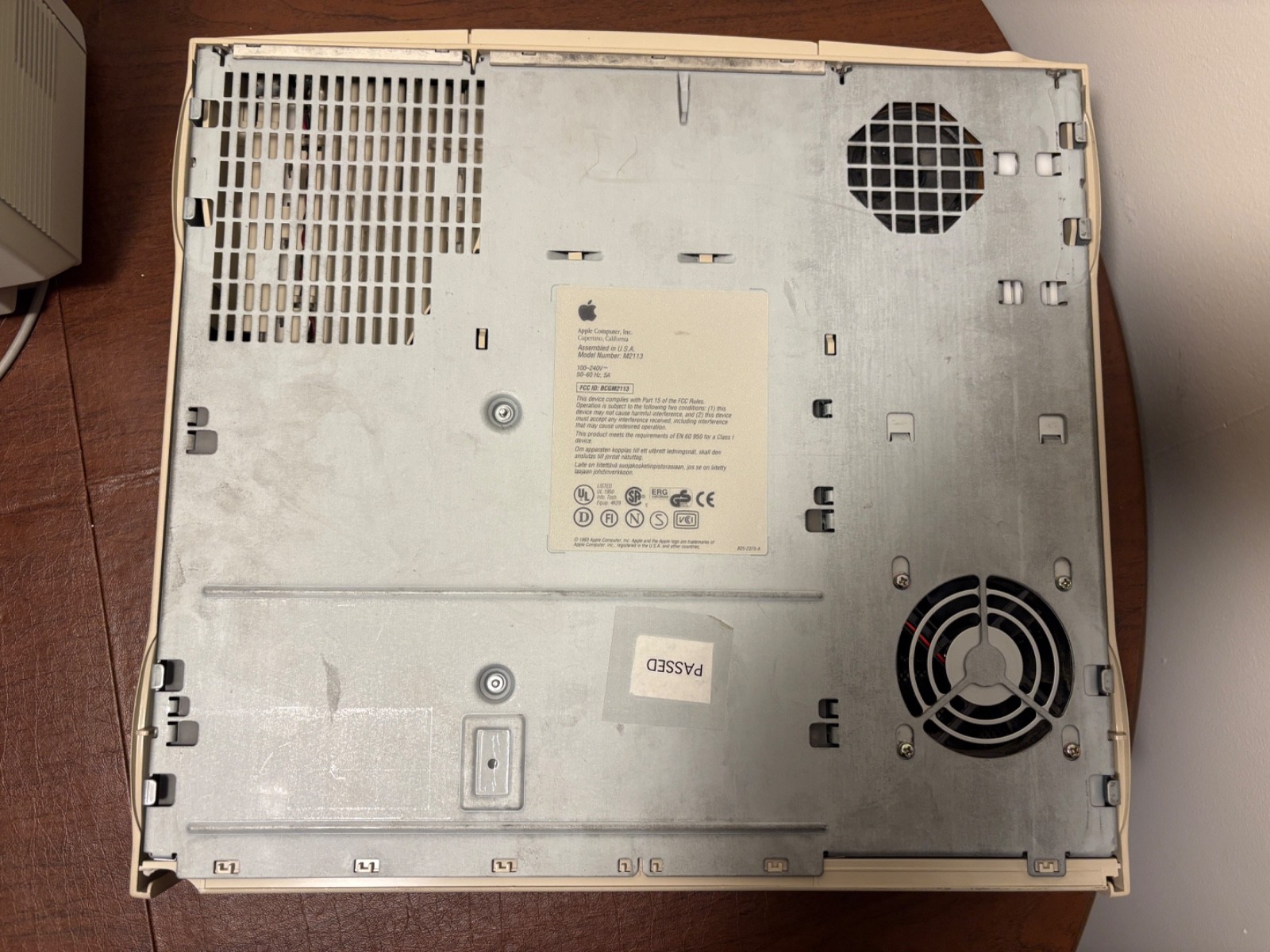 Apple Macintosh Quadra (Centris) 610 - Tested & Working