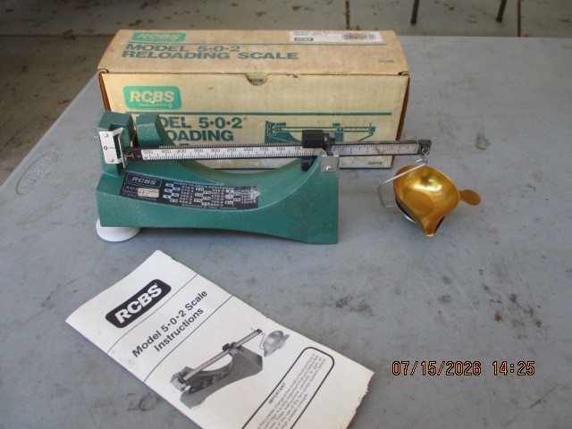 RCBS Model 5-0-2 Reloading Scale Powder Scale