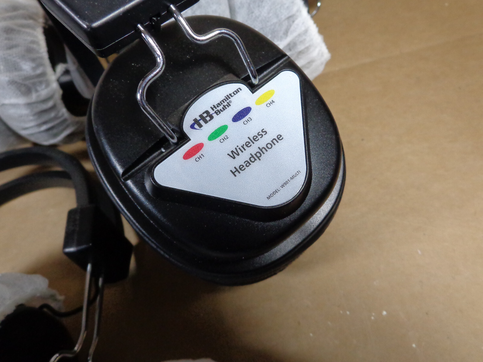 Hamilton Buhl W900-BLTM W901 Wireless 6 Headphones & Radio Transmitters NEW