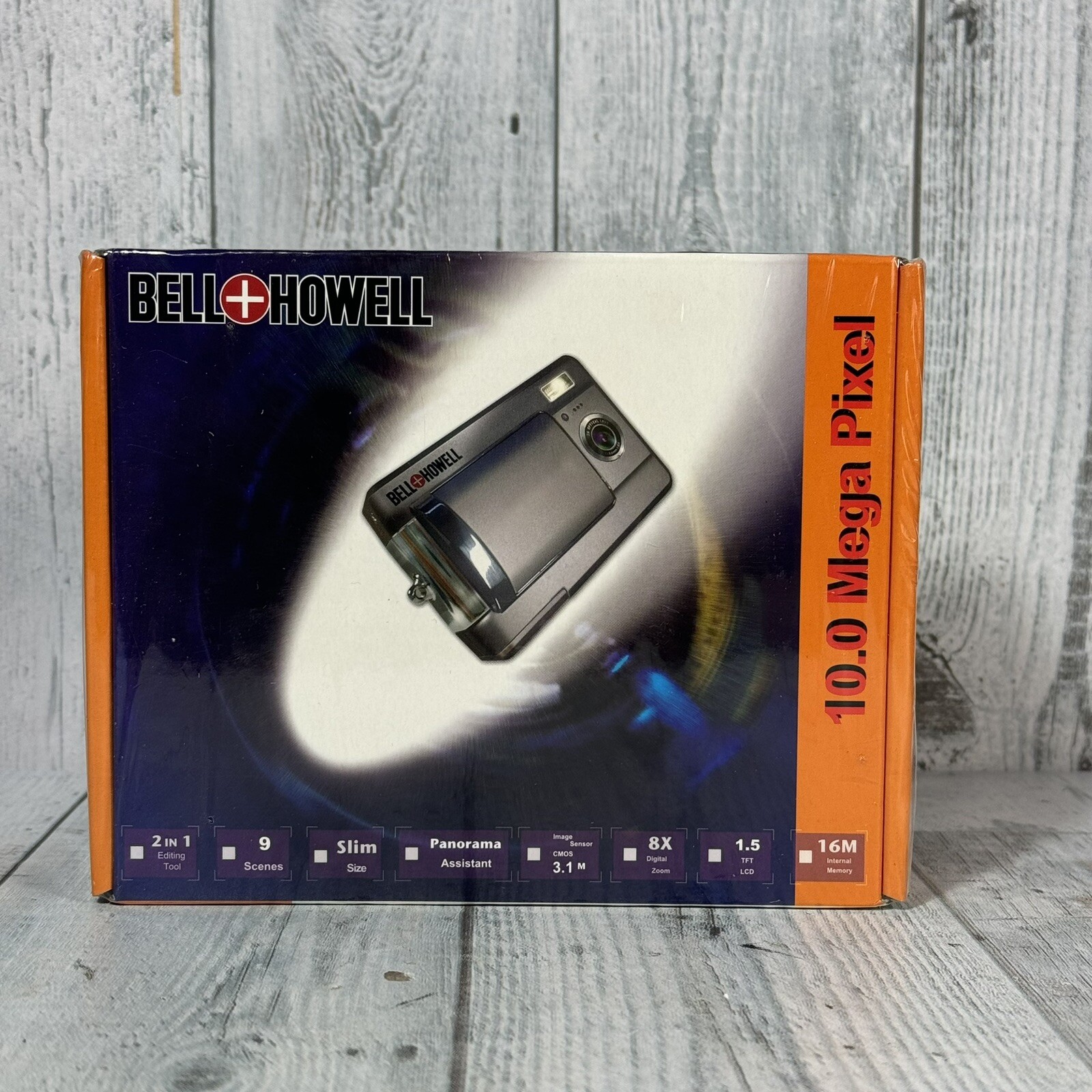 BELL & HOWELL Point And Shoot 10 Mega Pixel Digital Camer New in Box