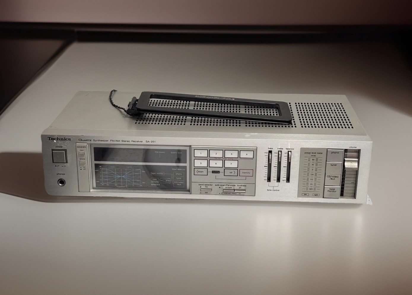 Technics SA-251 Quartz Synthesizer FM/AM Stereo Receiver-Working