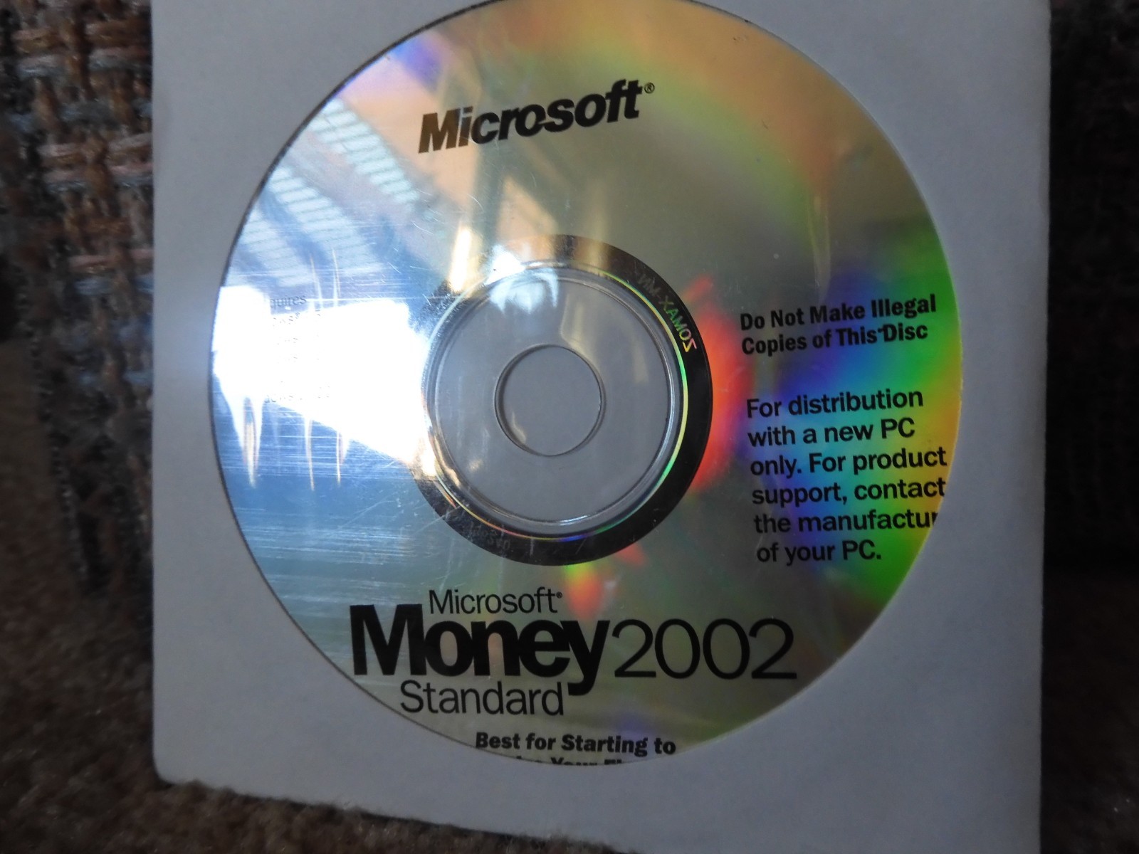 SEALED Microsoft Money 2002 Standard CD-ROM For Windows 95/98/2000/ME