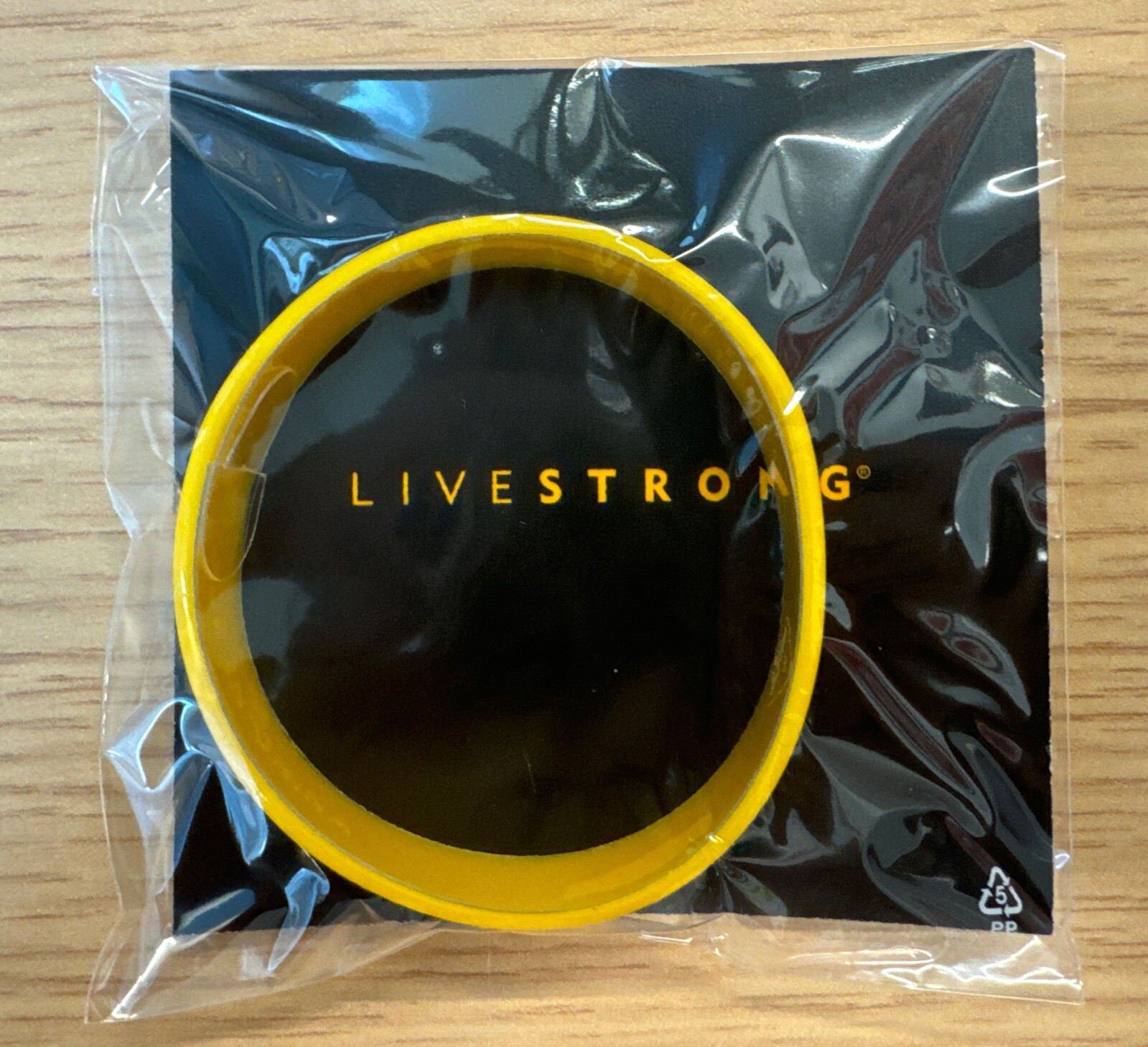 🚀Nike LIVESTRONG Authentic Wristband Bracelet NEW XS-M 7" 180mm  Up to 60% off