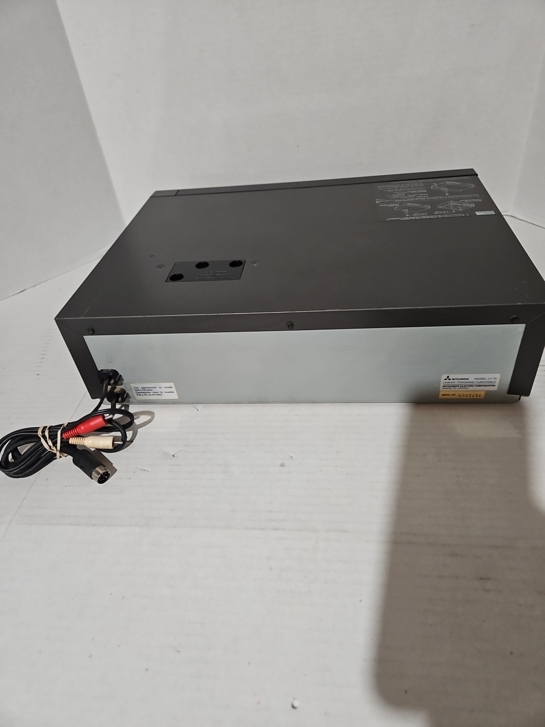 Mitsubishi Linear Tracking Fully Automatic Turntable LT-70 Tested Working