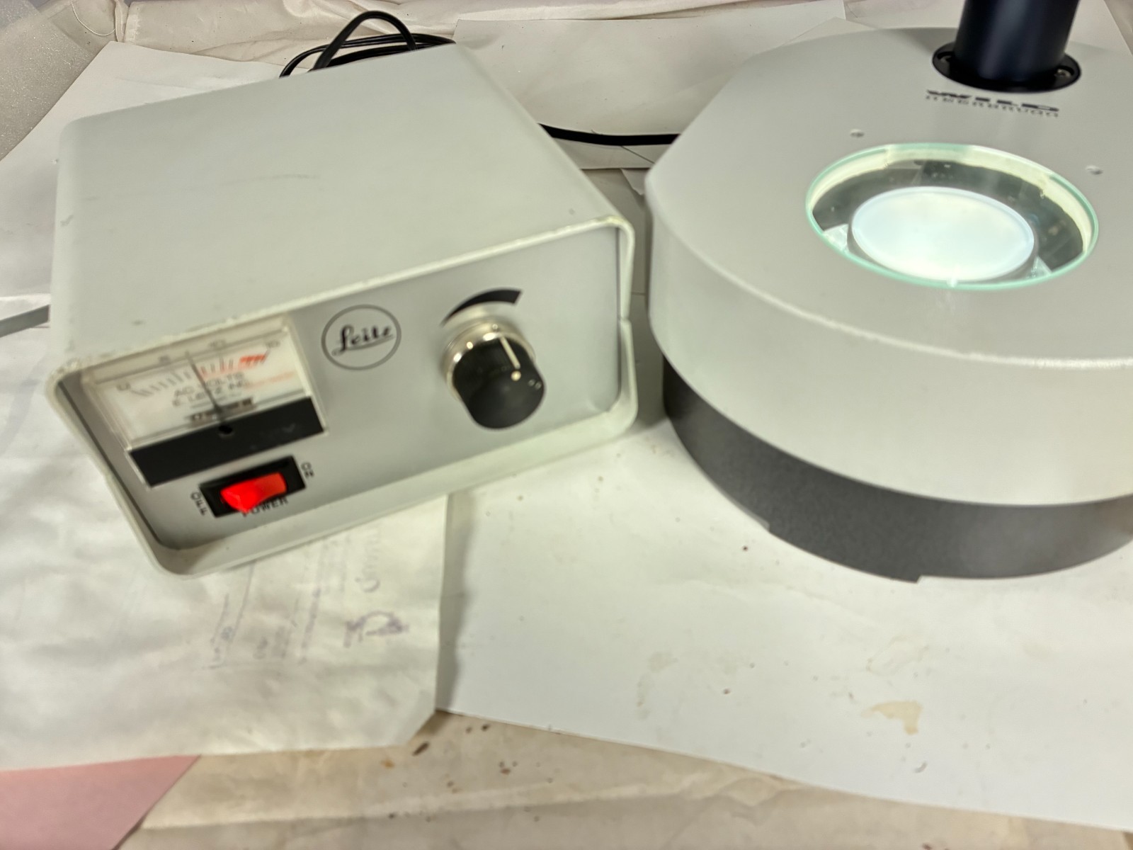 WILD M8 MICROSCOPE with 10x eyepieces, Wild transmitted light base, transformer