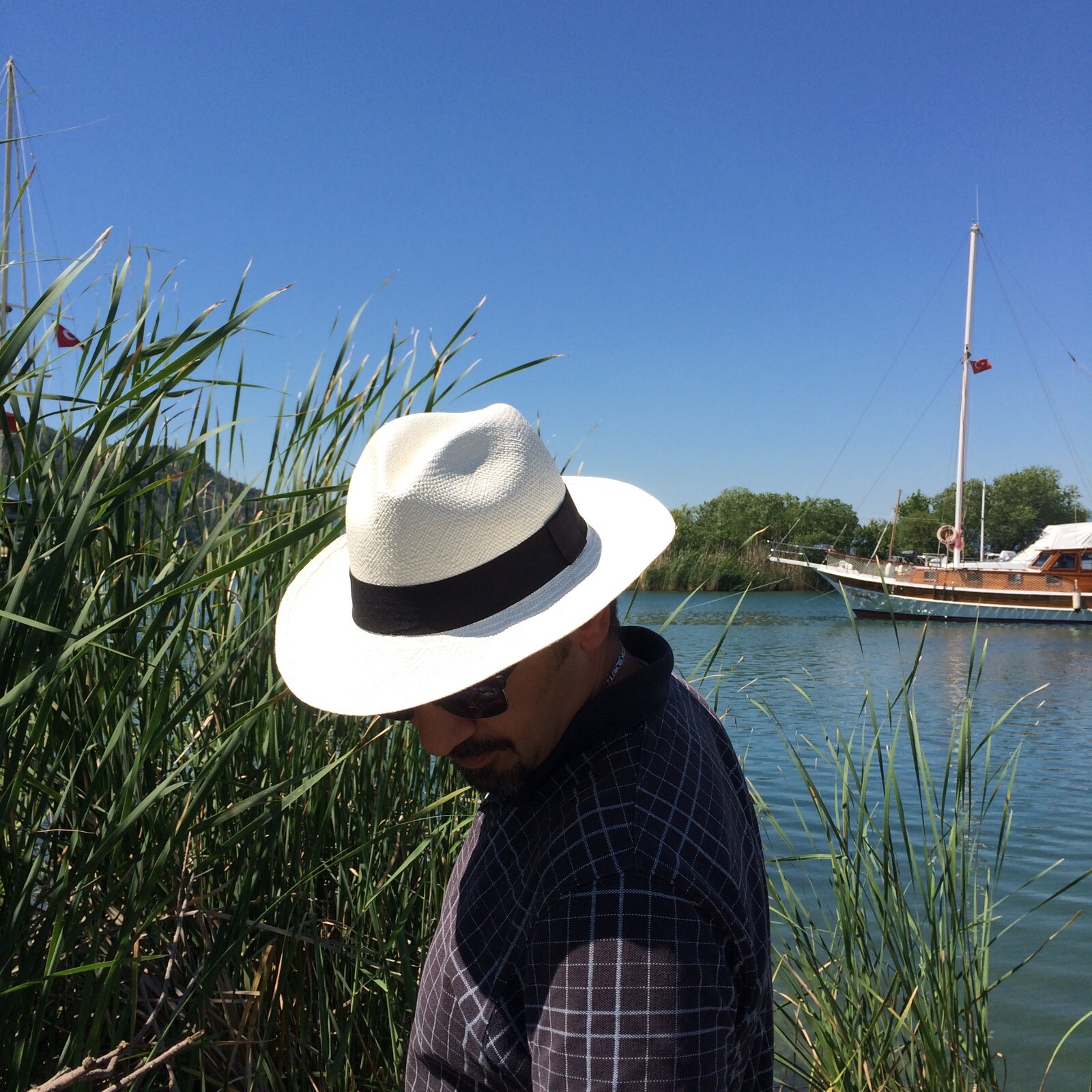 New Genuine Panama Hat Rolling Folding All Sizes Quality Travel Tube - White