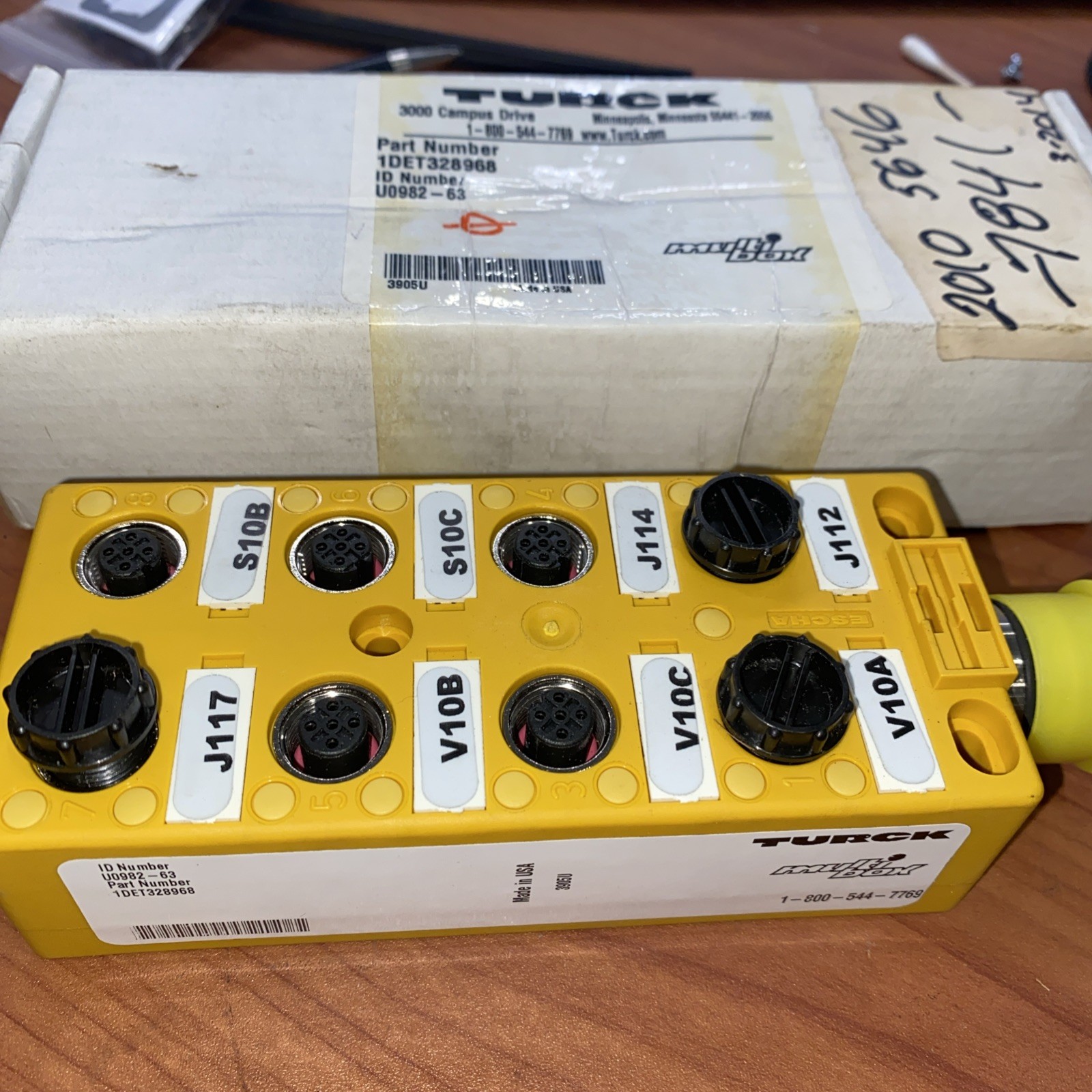 TURCK 1DET328968 MULTIBOX JUNCTION BOX 8 PORT 5 PIN